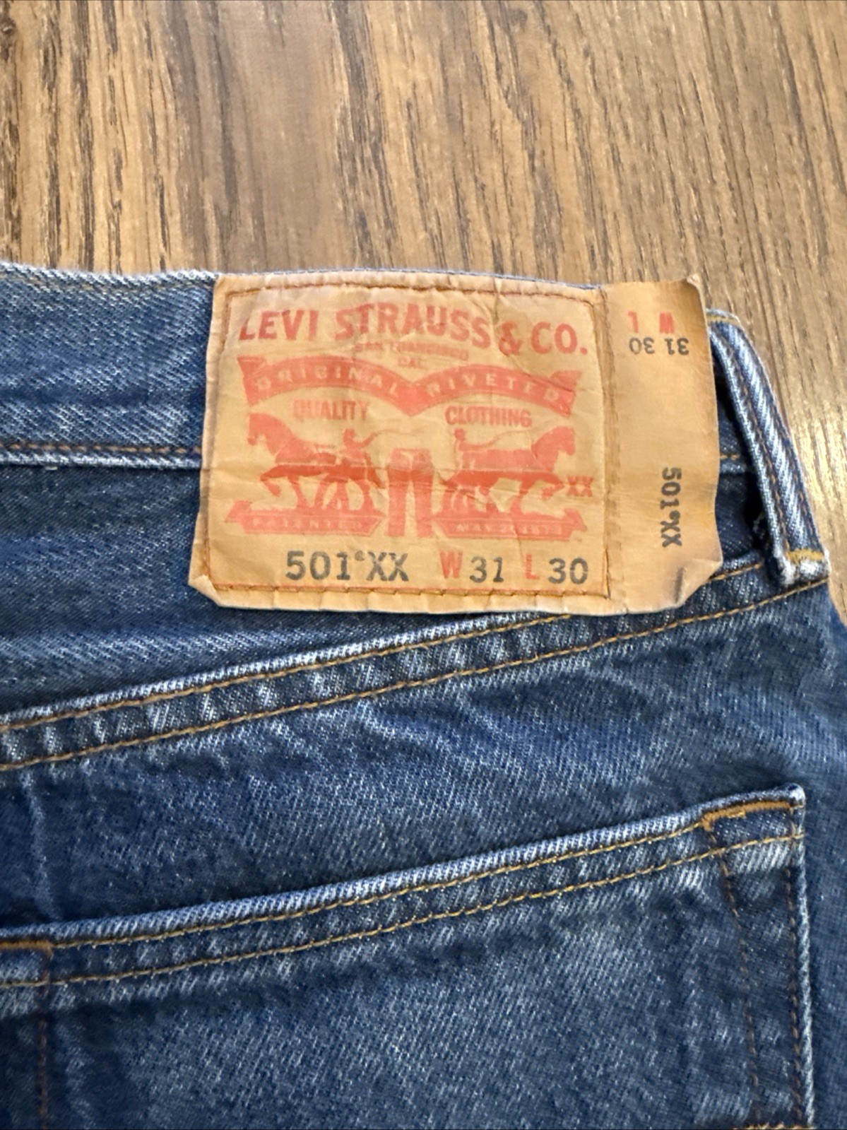Levi’s 501xx Men’s Jeans 31×30 Straight, Button Fly, Cotton, Dark Wash 2013
