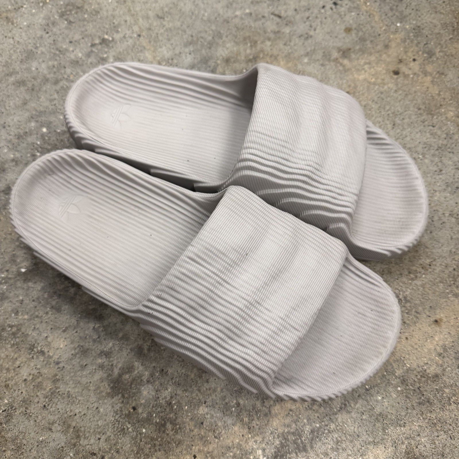 Adidas Adilette 22 Slides HQ4670 Size 12 Light Gray