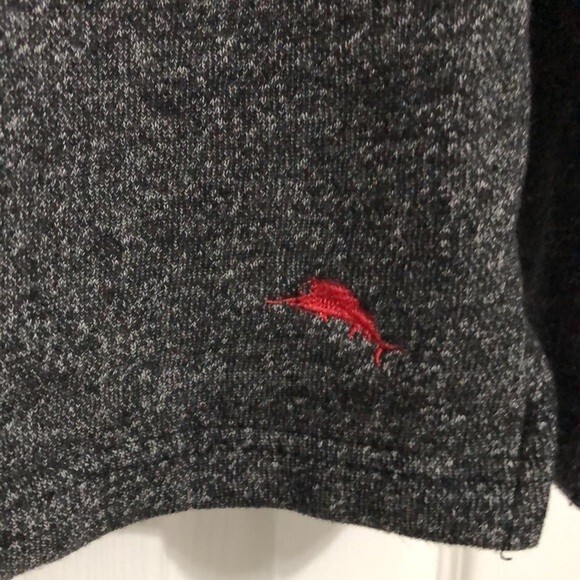 Tommy Bahama sweater size Medium two tone gray. cotton polyester blend