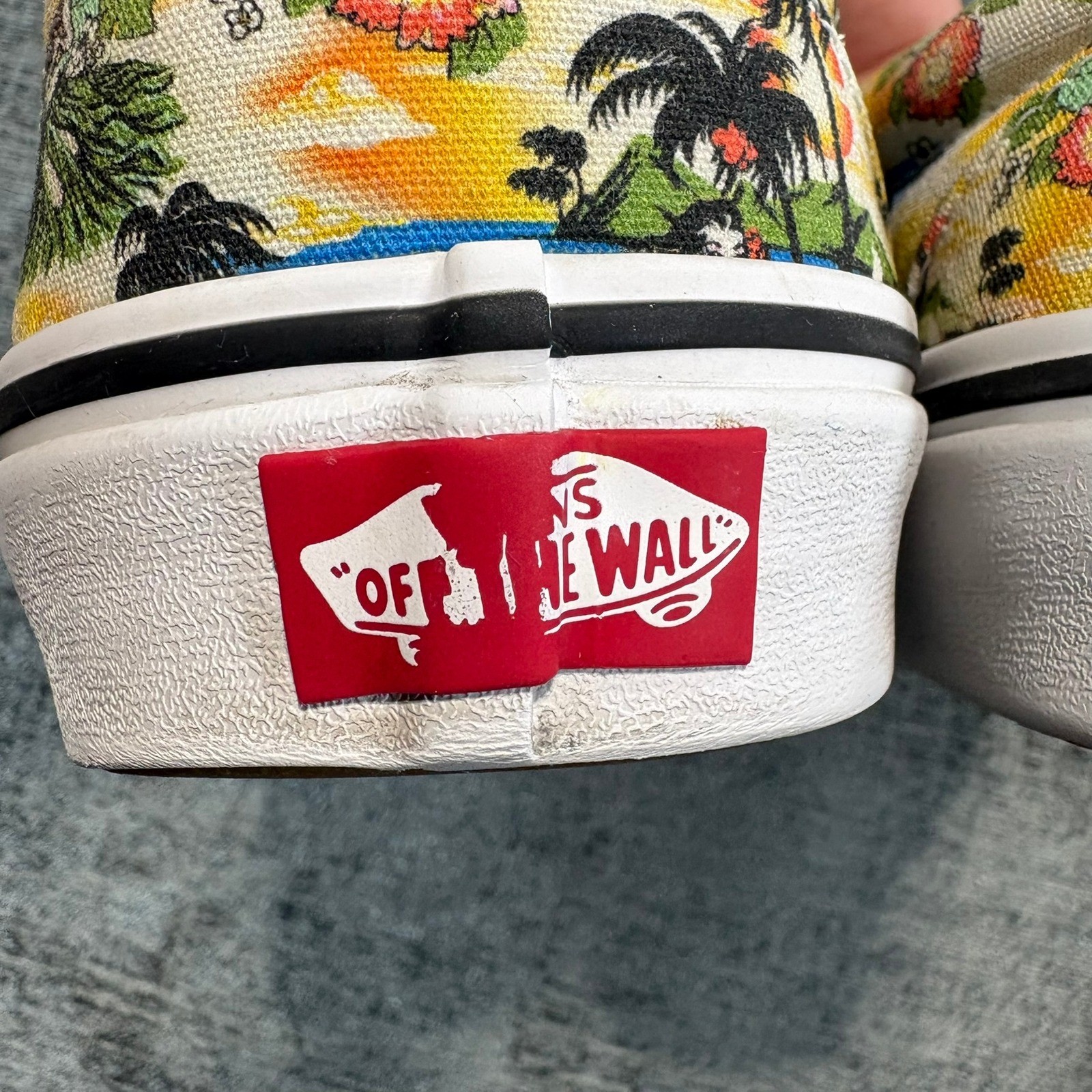 Vans Slip On Unisex Men 8 Women 9.5 Multicolor Hula Girl Tropical Beach Sunset