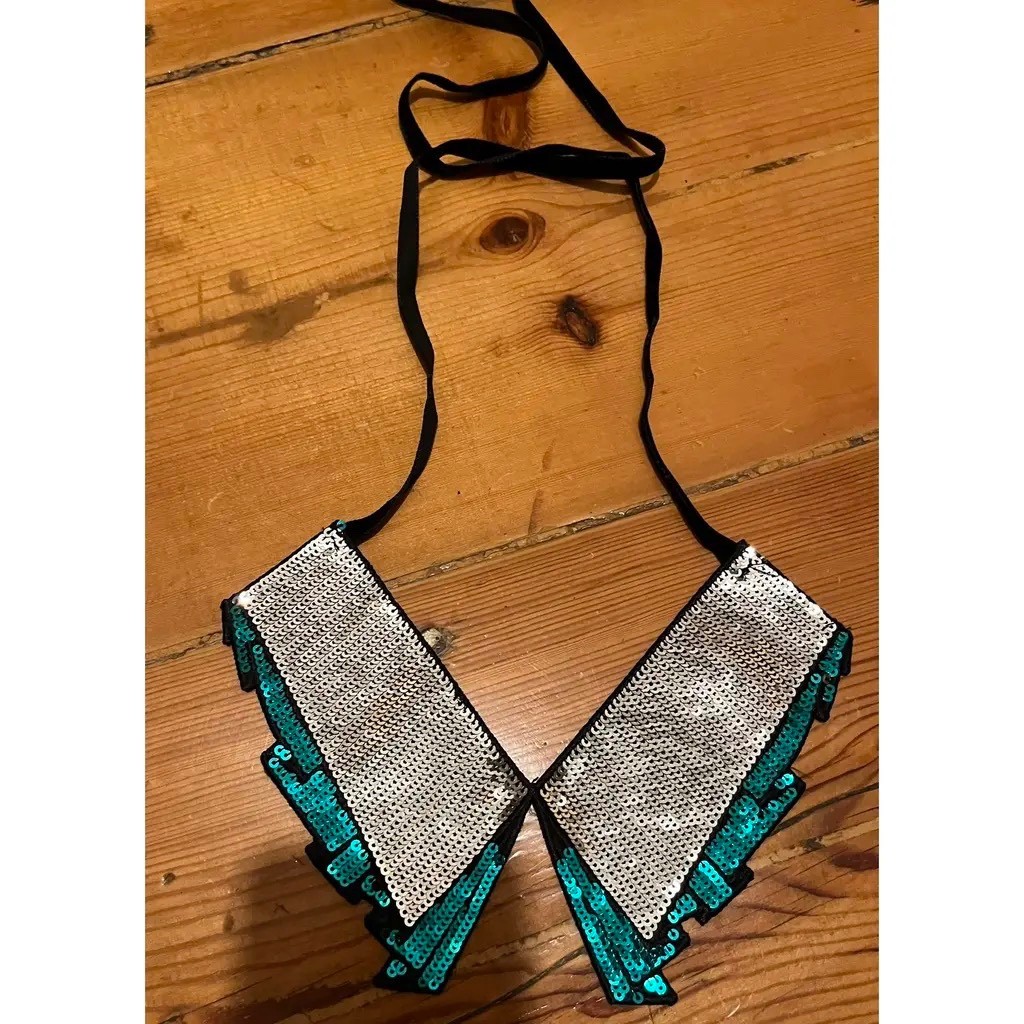 PINKO Boutique vintage accessory set for women includes a pair of sequin collars