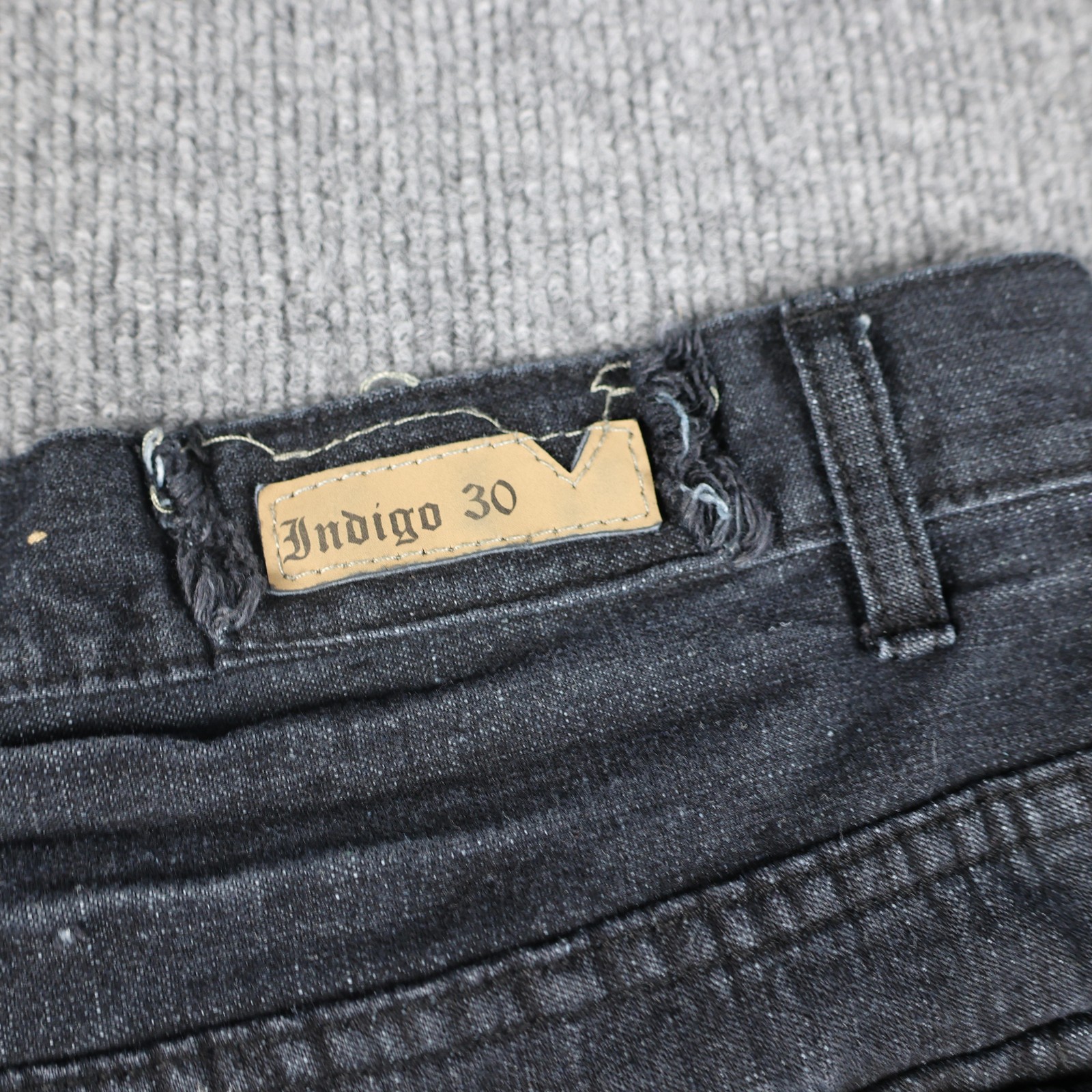 Indigo 30 Jeans Mens 38×32 Blue Straight Leg Denim Zip Fly Cotton Blend