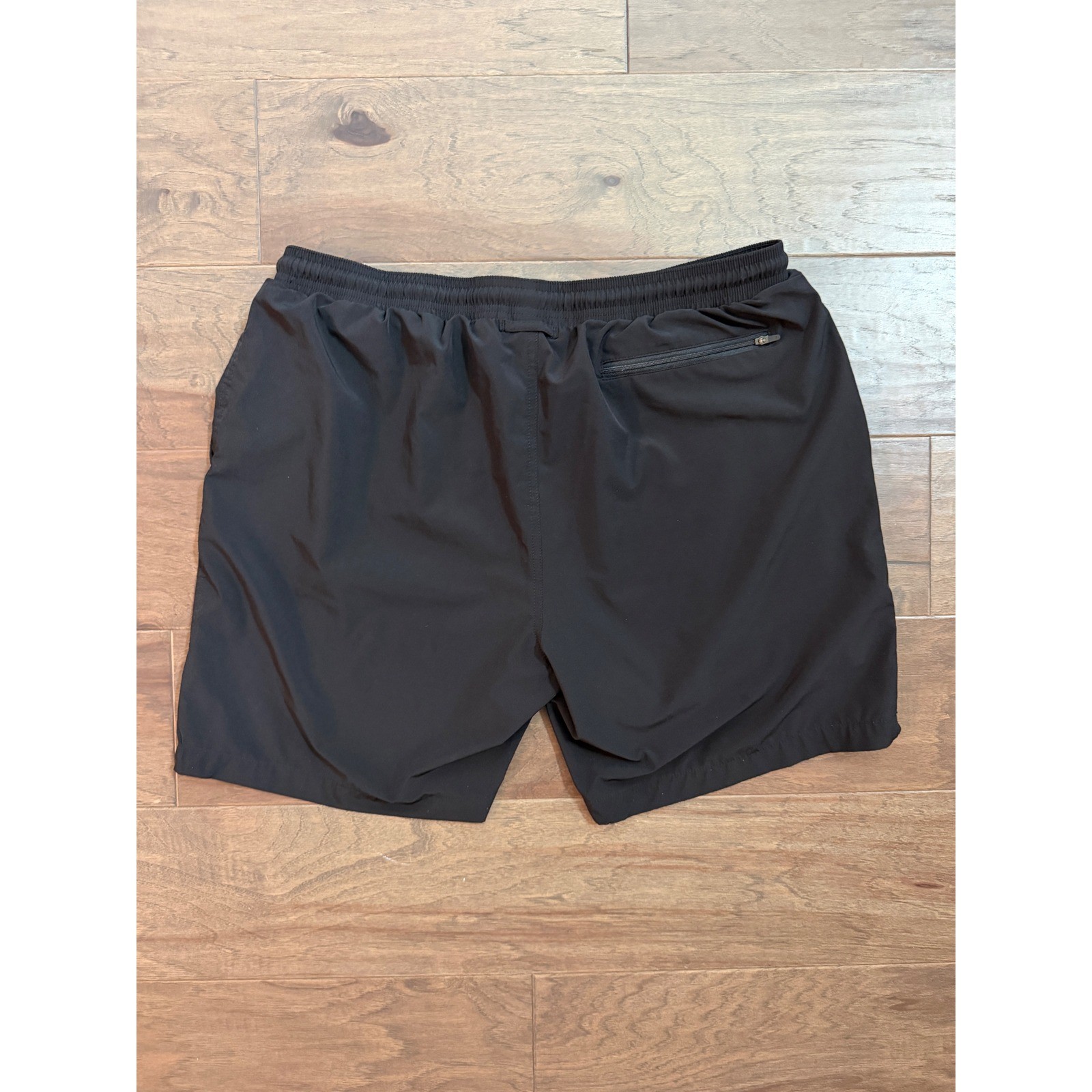 Mugsy Mens XL Black Performance Shorts Elastic Drawstring Liner Gym Swim