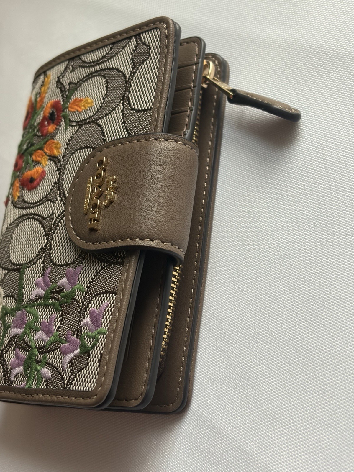 Coach Brown Multicolor Floral Zip-Around Folding Credit Card Wallet for Women
