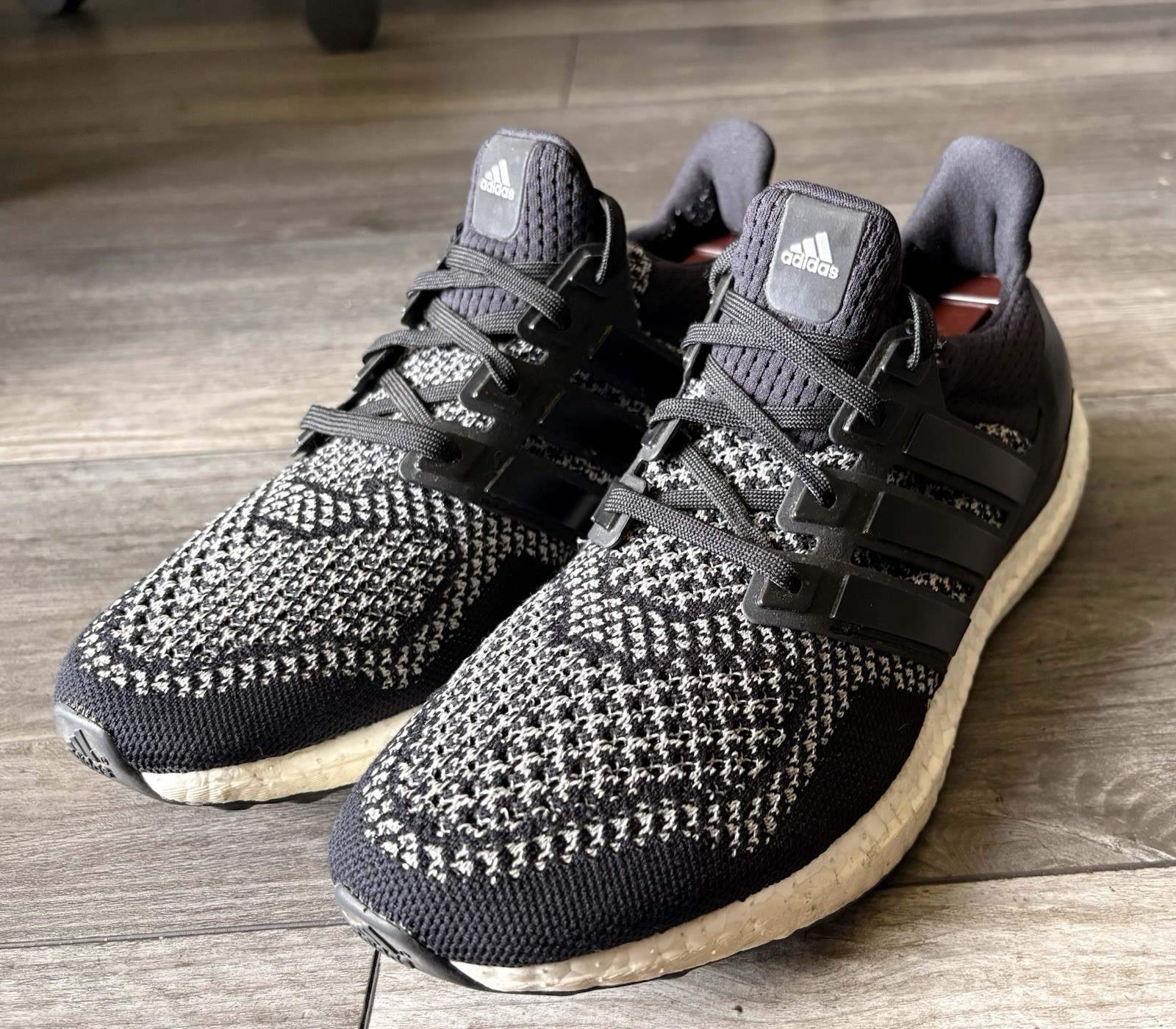Adidas UltraBoost 1.0 Limited Reflective Black White Sneakers AQ5561 Men Sz 8.5
