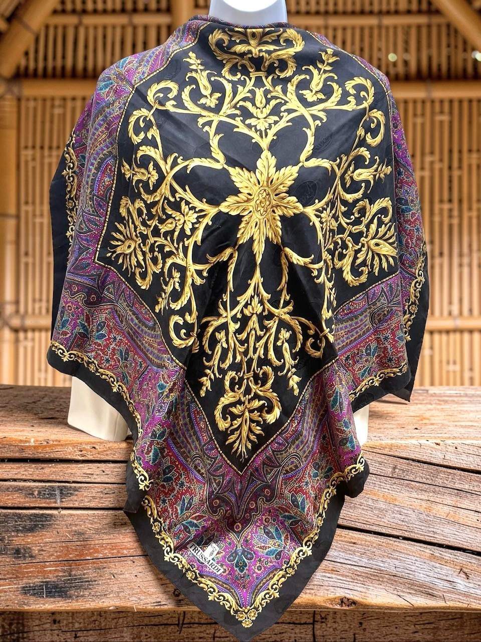 Vgt Trussardy 100% silk Scarf satin 35″ Black Purple Burgendy Green Flora(17