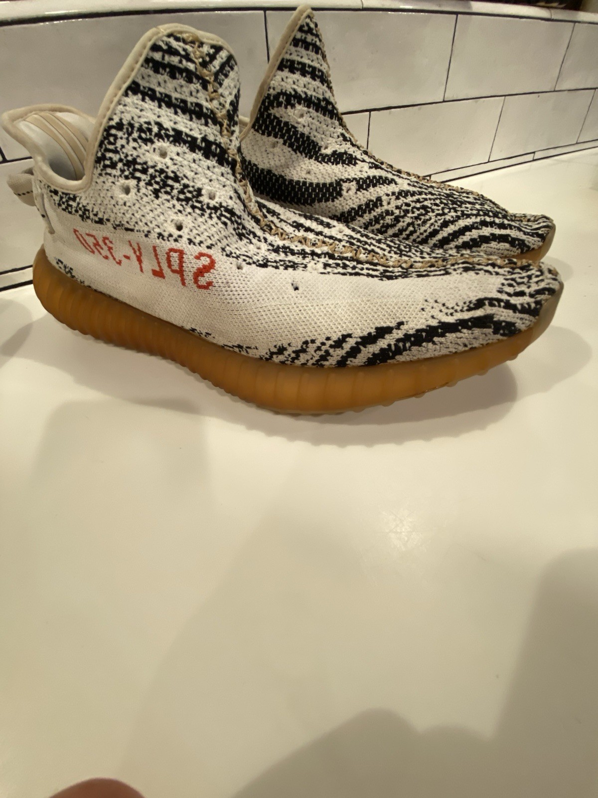 🥰Size 11 adidas Yeezy Boost 350 V2 Zebra Running Shoes🥰