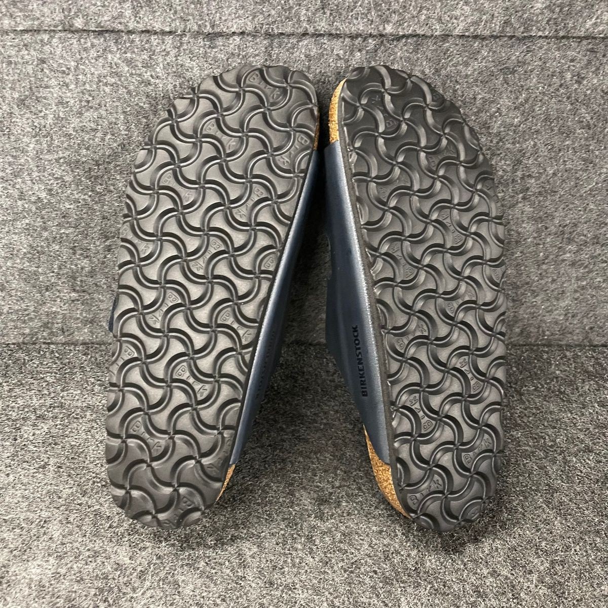 BIRKENSTOCK Arizona Soft Footbed Sandals Women’s Size US 7 Blue