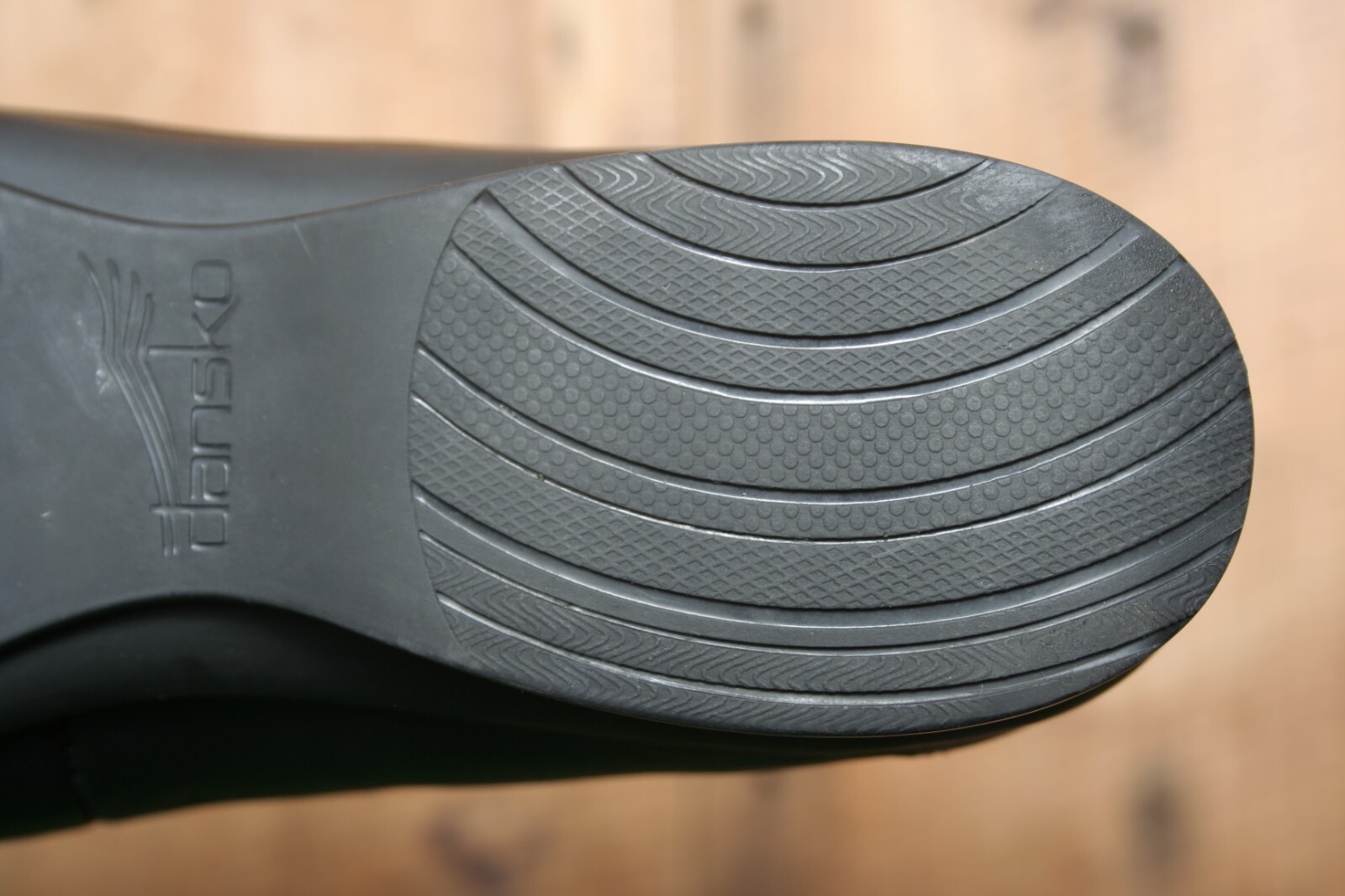 DANSKO ‘Ann’ Black Leather & Elastic Gore Loafers EUR 37 | US 6.5-7 (Defect)