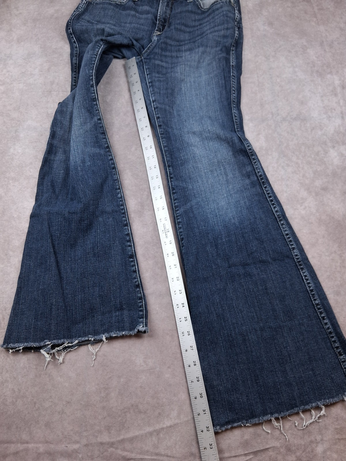 Ariat Real Jeans Womens 31R Blue Flare Leg Raw Hem Mid Rise Western Boot 32″