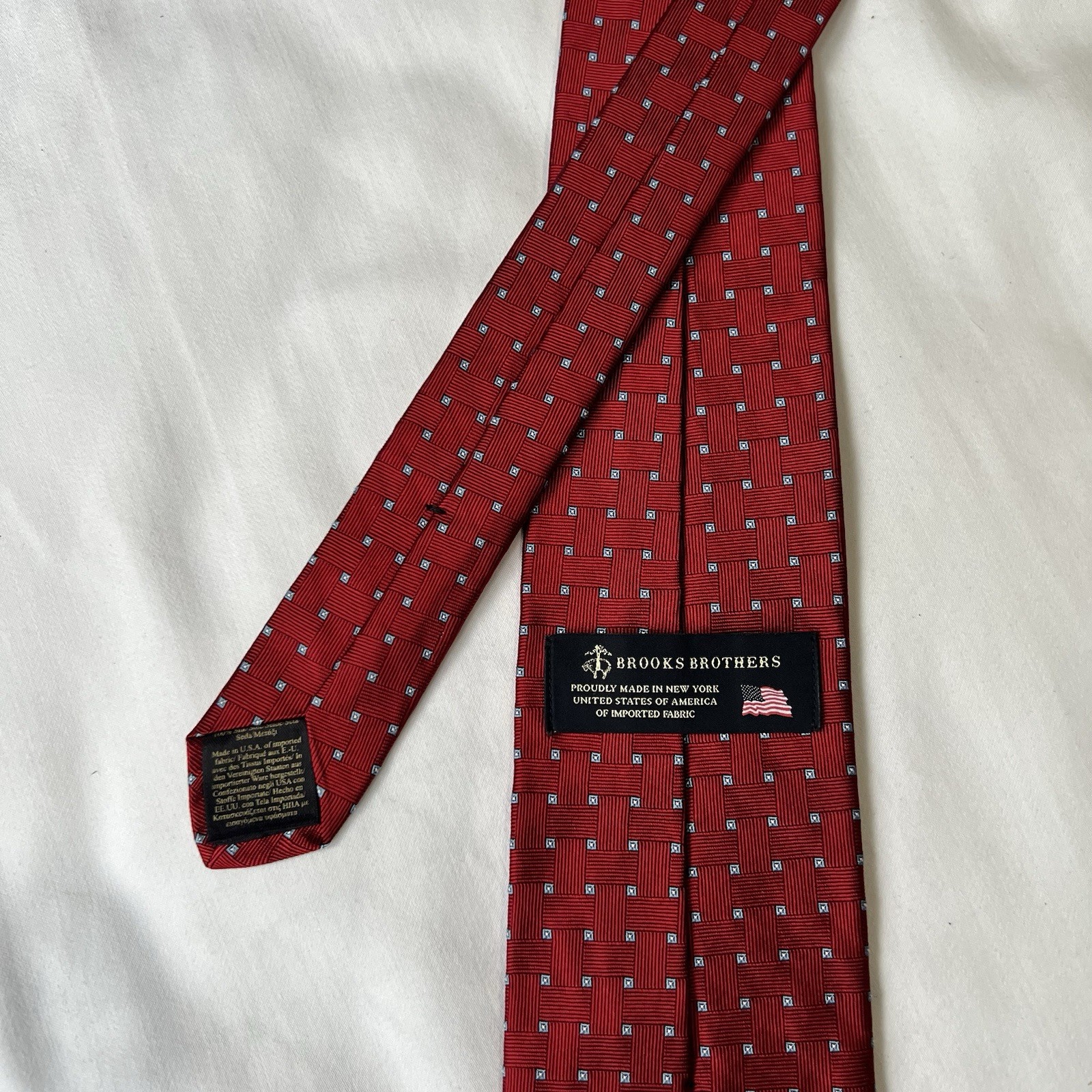 Brooks Brothers Red Silk Tie Geometric Basketweave Square Dot Made In New York