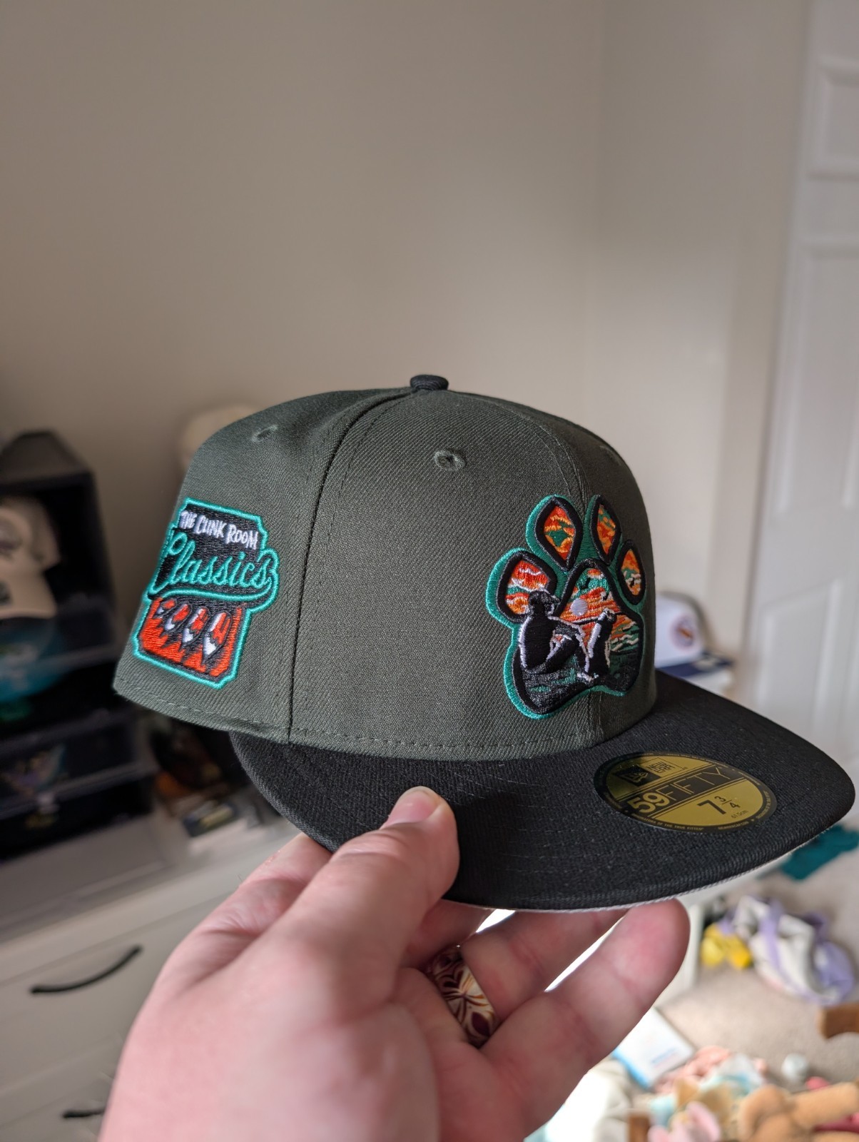 The Clink Room Just Paws “Clink Classics” New Era Fitted Hat Size 7 3/4