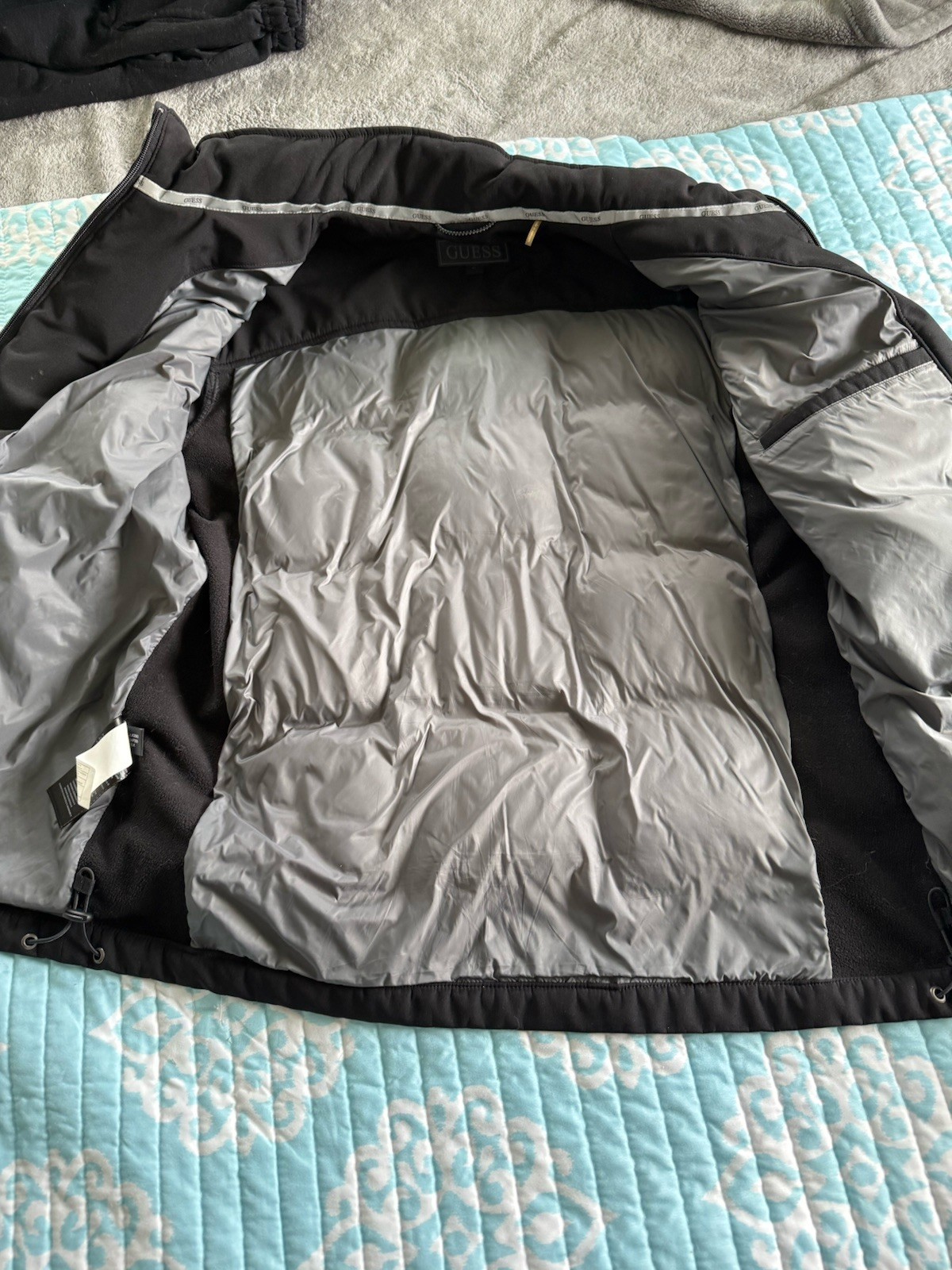 GUESS Puffer Jacket Black Quilted Zipper Logo Band Collar Lightweight Size XL