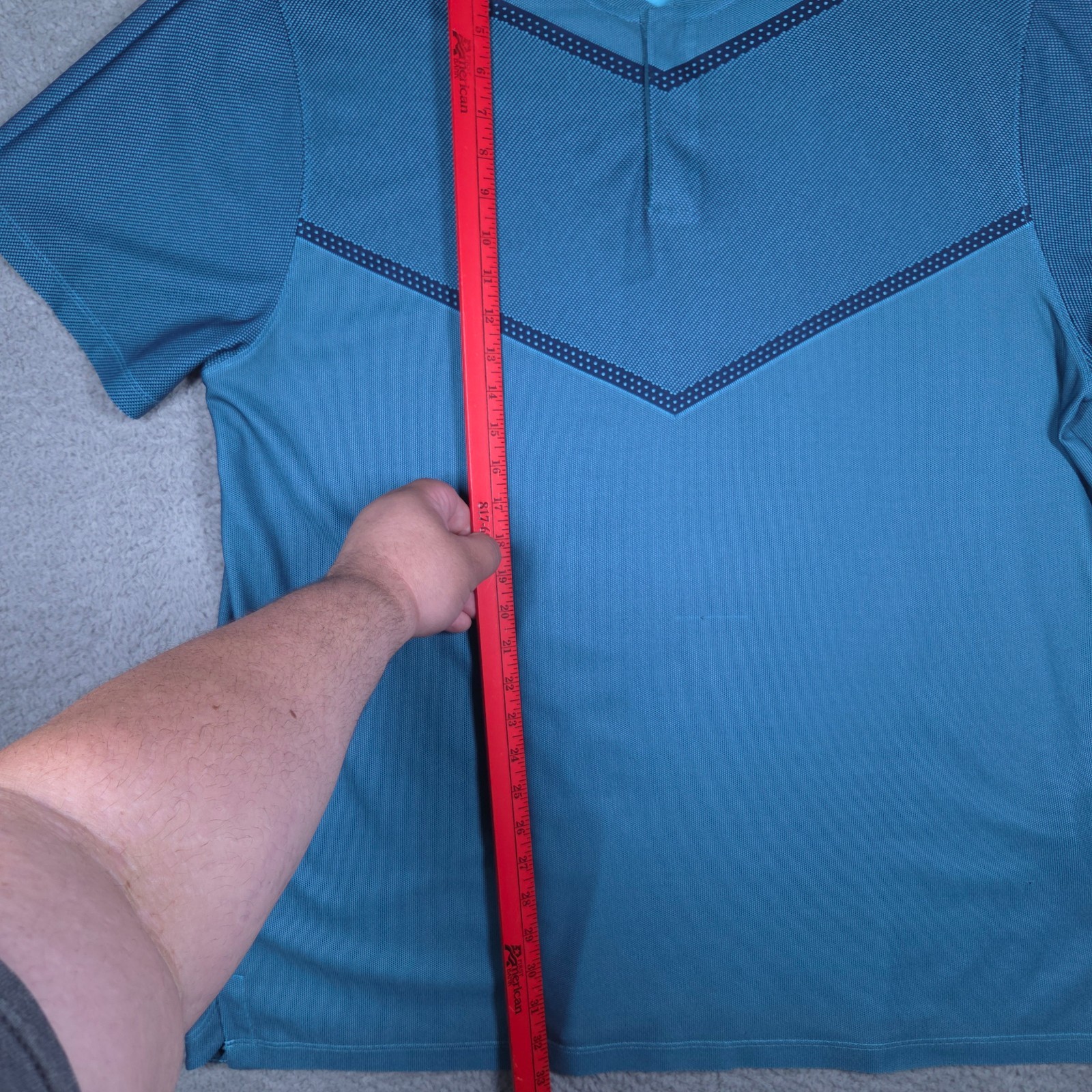 Nike Tiger Woods Collection Shirt Men’s 2XL Blue Blade Collar Chevron Golf Polo
