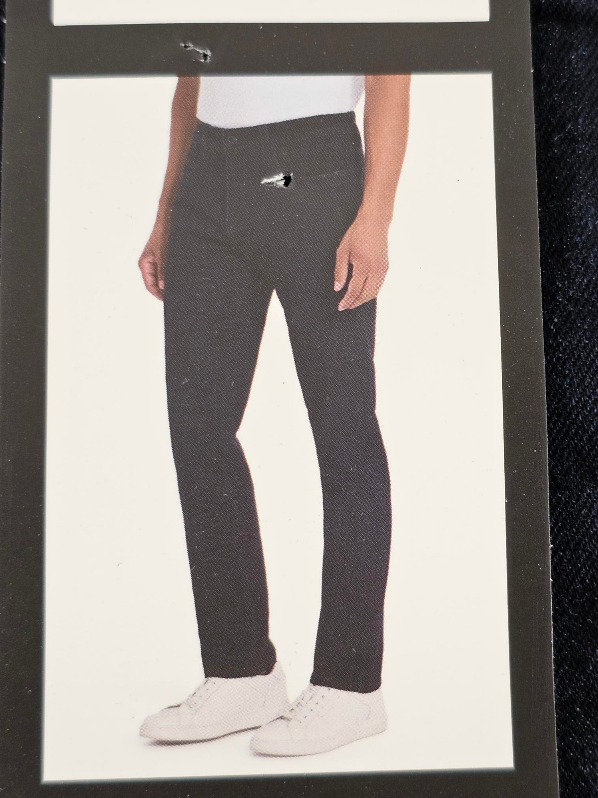 34×30 – DARK BLUE – Kenneth Cole Men’s Straight Fit Stretch Denim Jeans