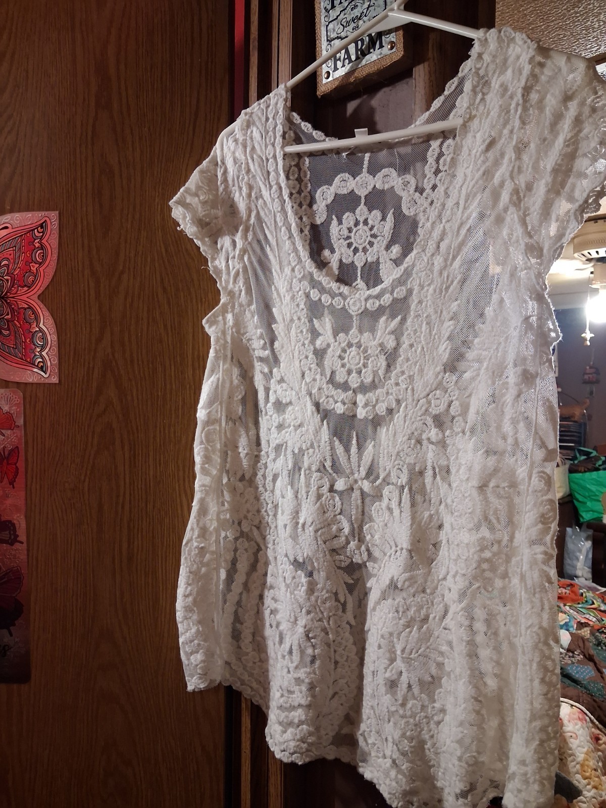 Roommates Women’s White Sheer Lace Embroidered Scoop Neck Tank Top Size L