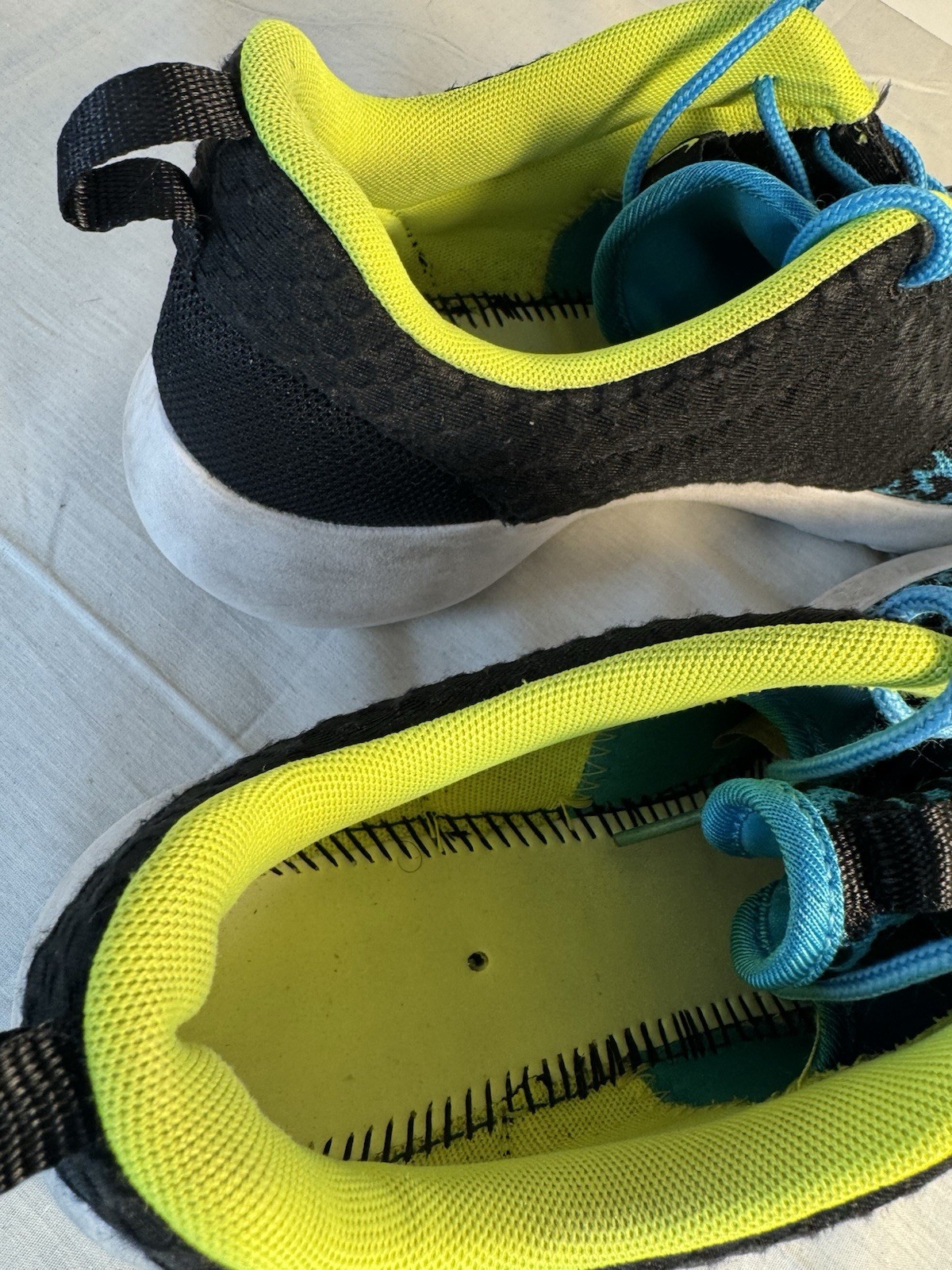 Nike Roshe Run FB (Blue Leopard) Blue Black Neon Yellow-Green Men’s Size 11