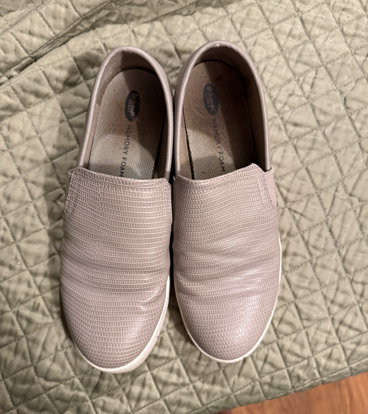 Dr. Scholl’s Madison Women’s 7.5M Beige Slip-On Memory Foam Comfort Shoes