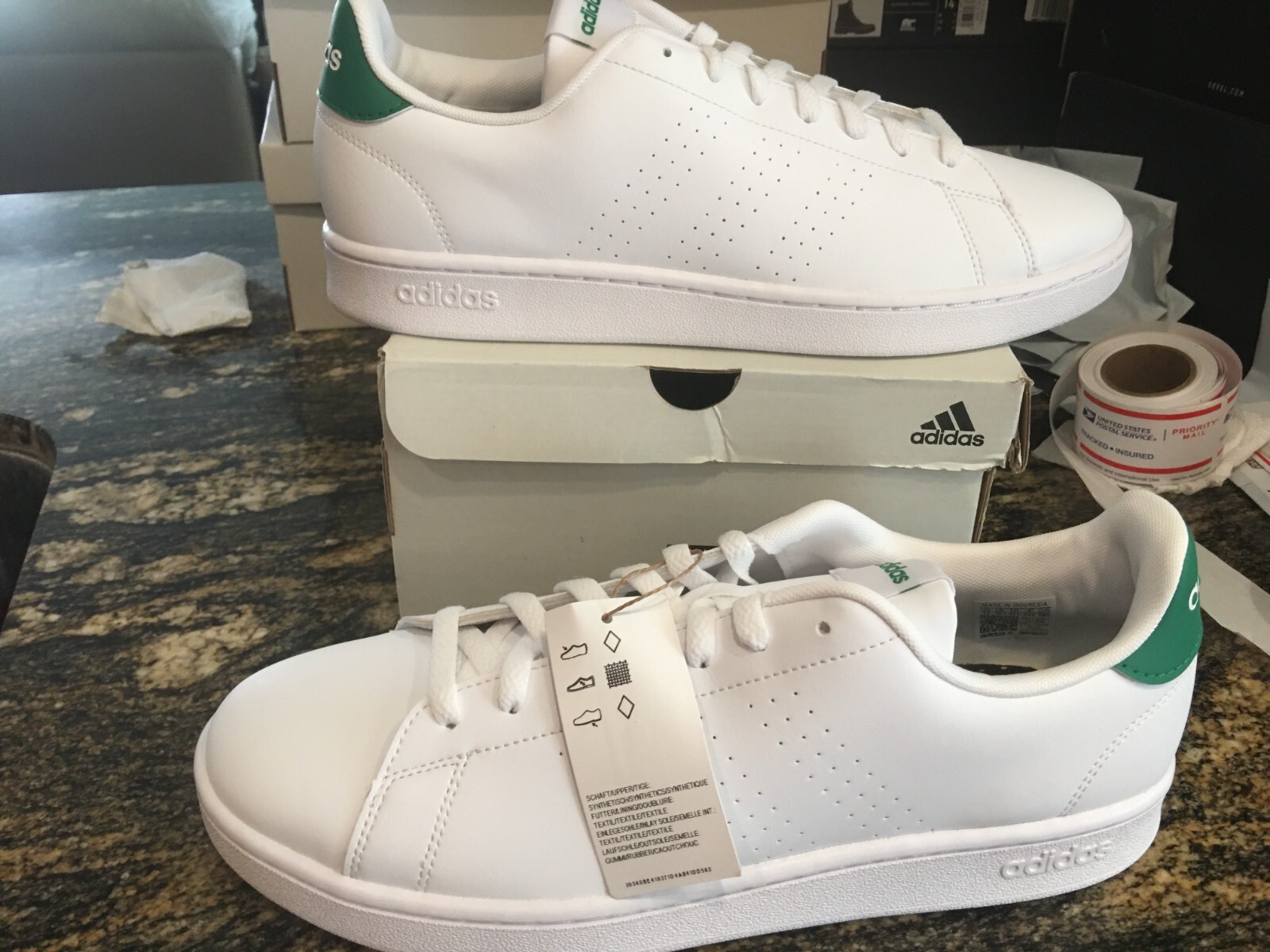 NEW Mens Adidas Advantage Sneakers Shoes, size 11