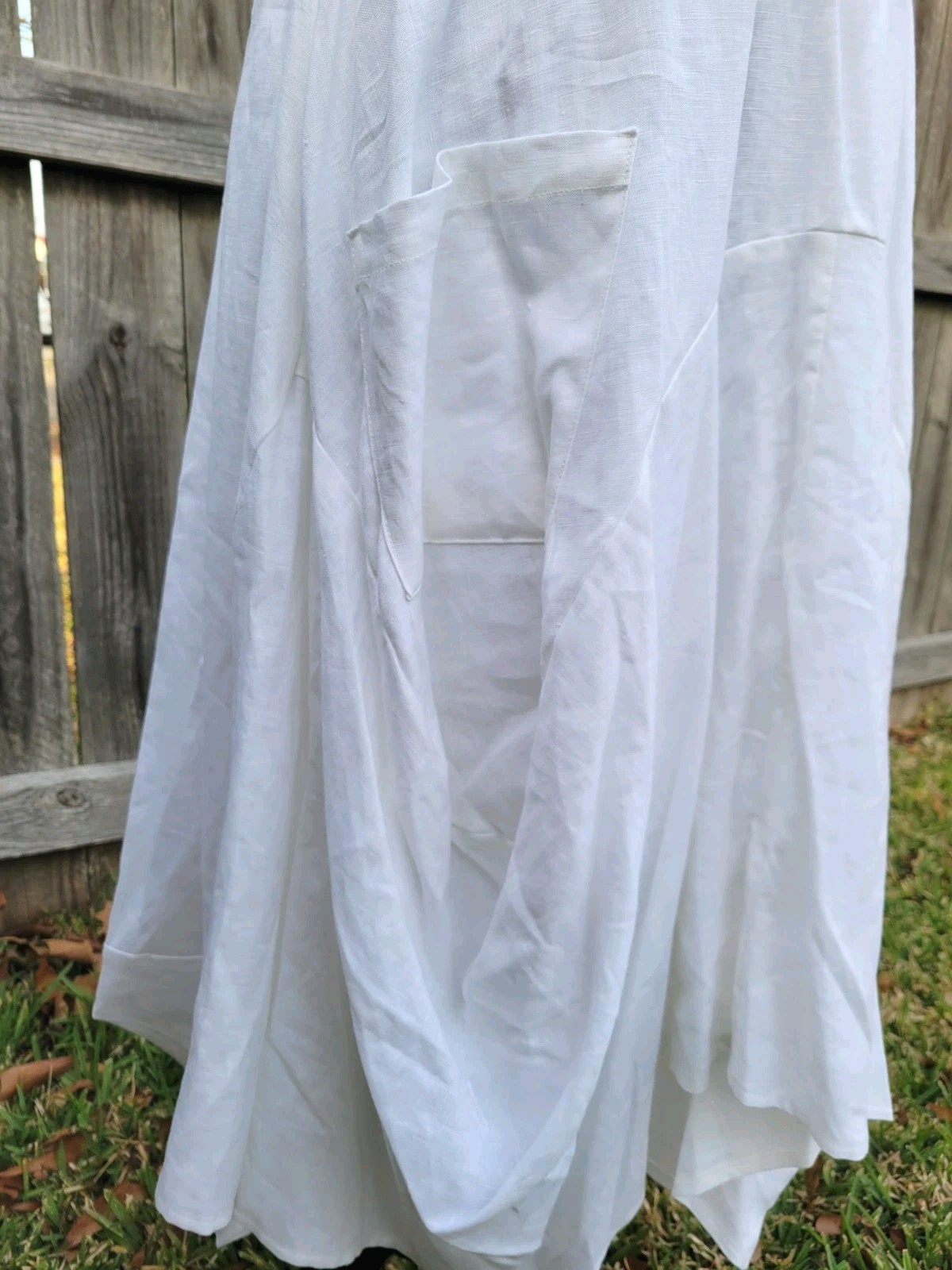 NEW Chelsea And Theodore White Linen Asymmetrical Bubble Skirt Size L Boho