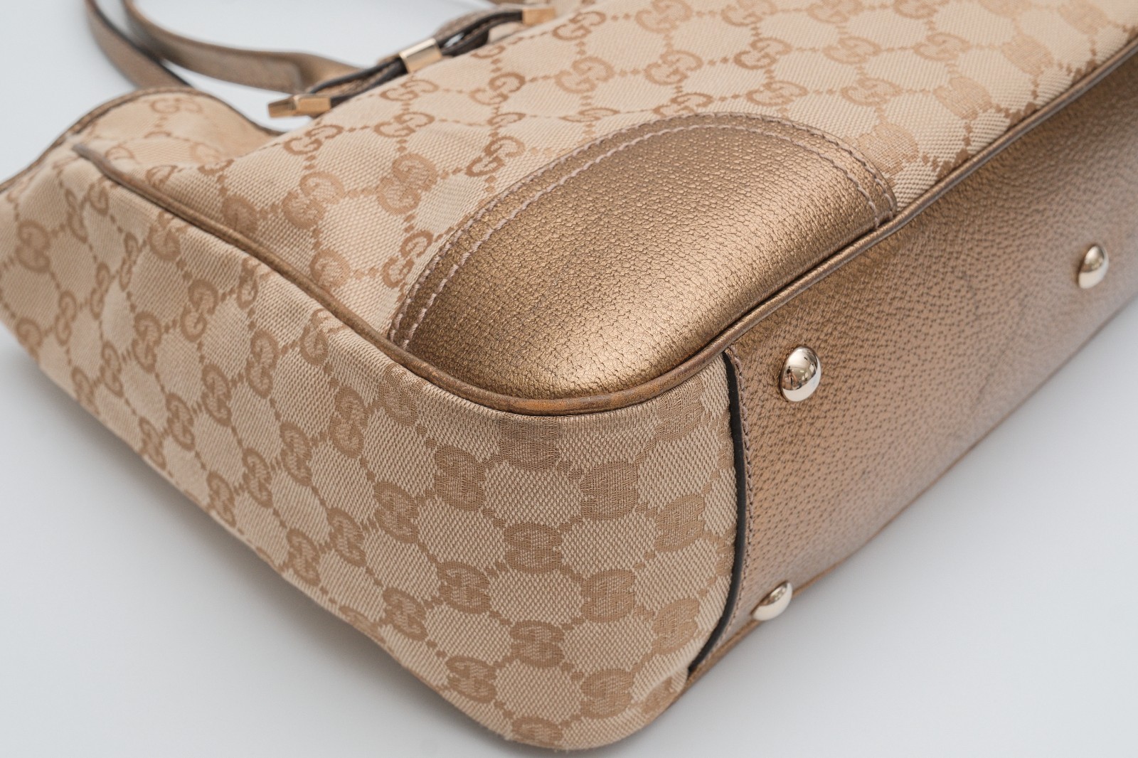 GUCCI Princy Tote Shoulder Hand Bag GG Canvas Gold