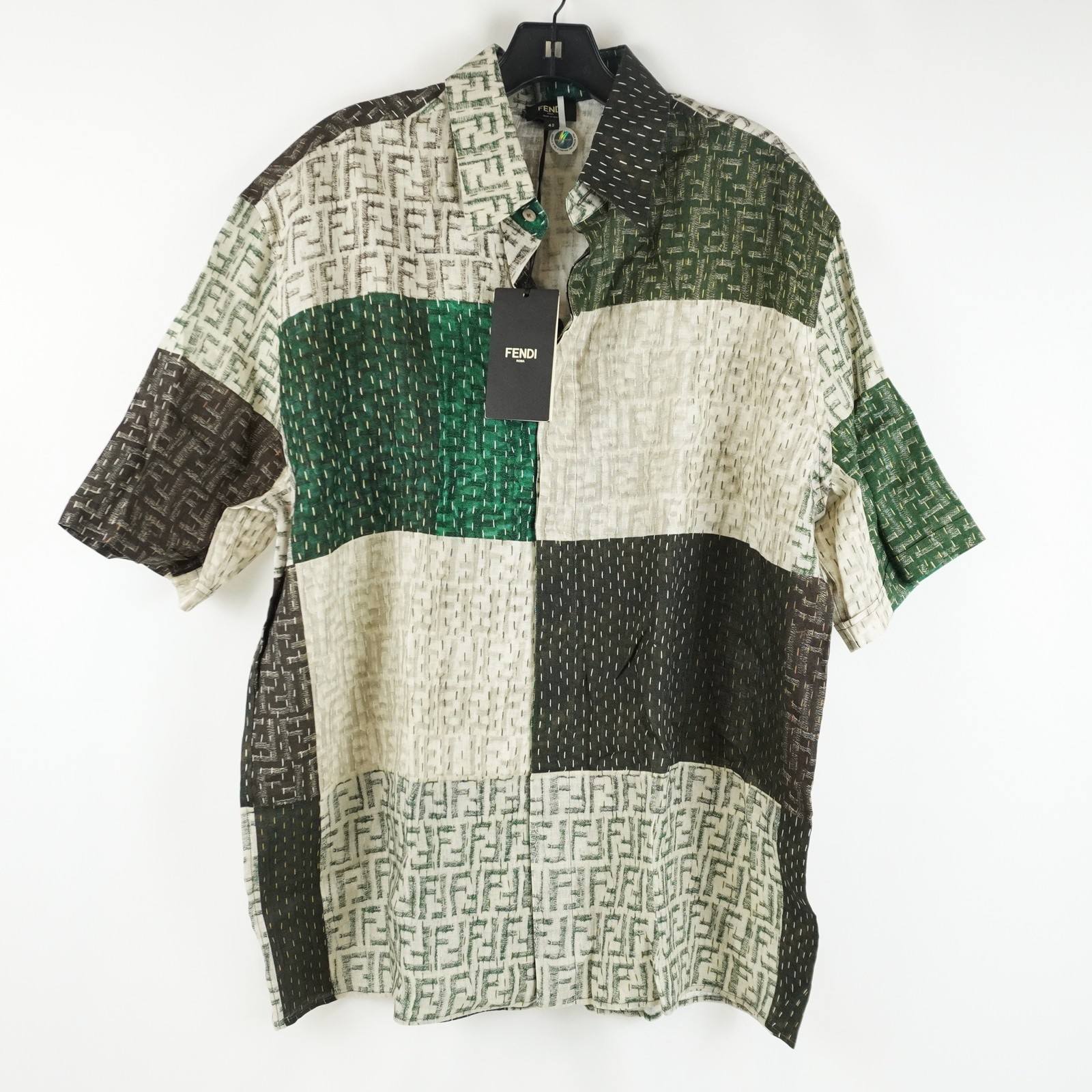 Fendi FF Patch Button-Up Linen Shirt In Pecan And Jungle – Men’s Size EU 42