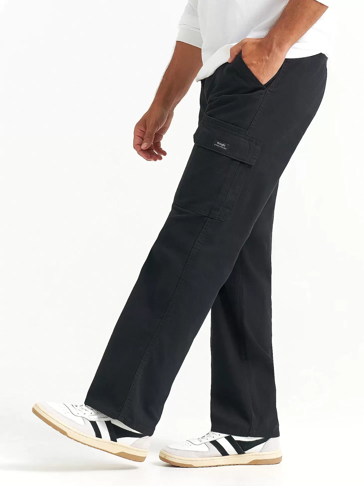 Wrangler Cargo Pants Men’s New BLACK Relaxed Fit Stretch Straight Leg ALL SIZES