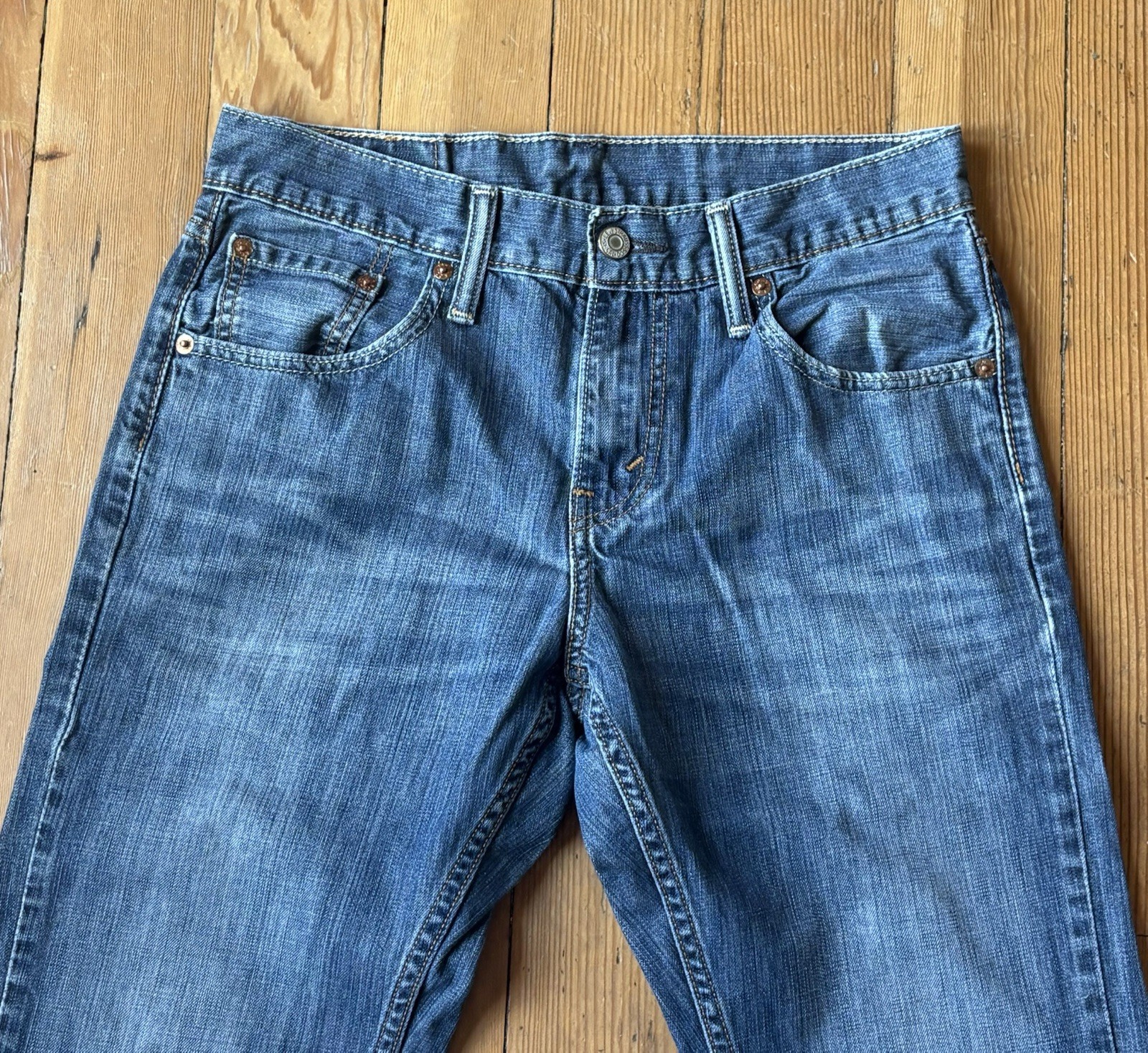 Levi’s 527 Slim Boot Cut Jeans Dark Wash Non Stretch 29×32, Measures 30×32