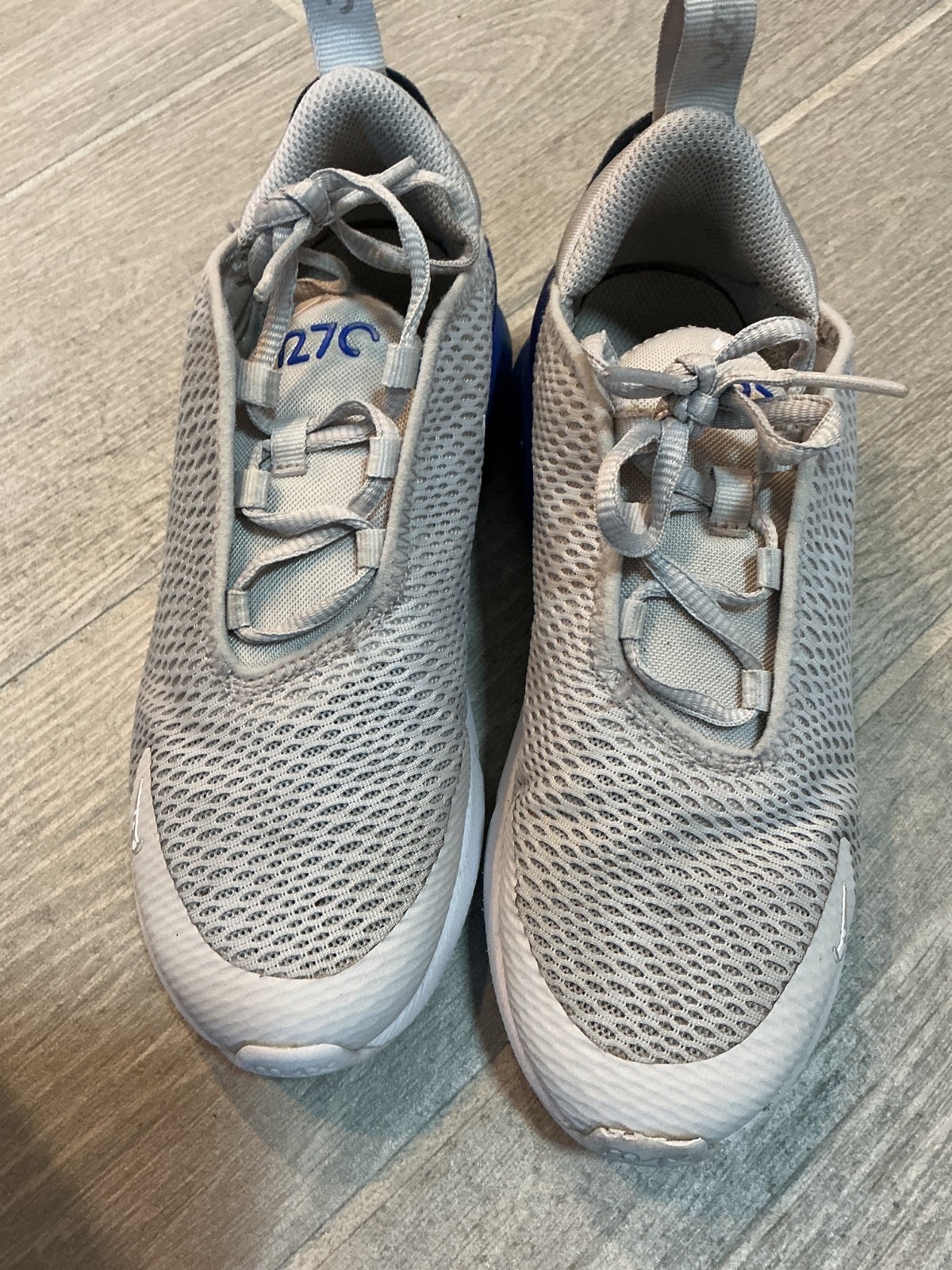 Nike Air 270 Gray Blue White Play School Sneakers Kids Sz 2Y AQ2372-041