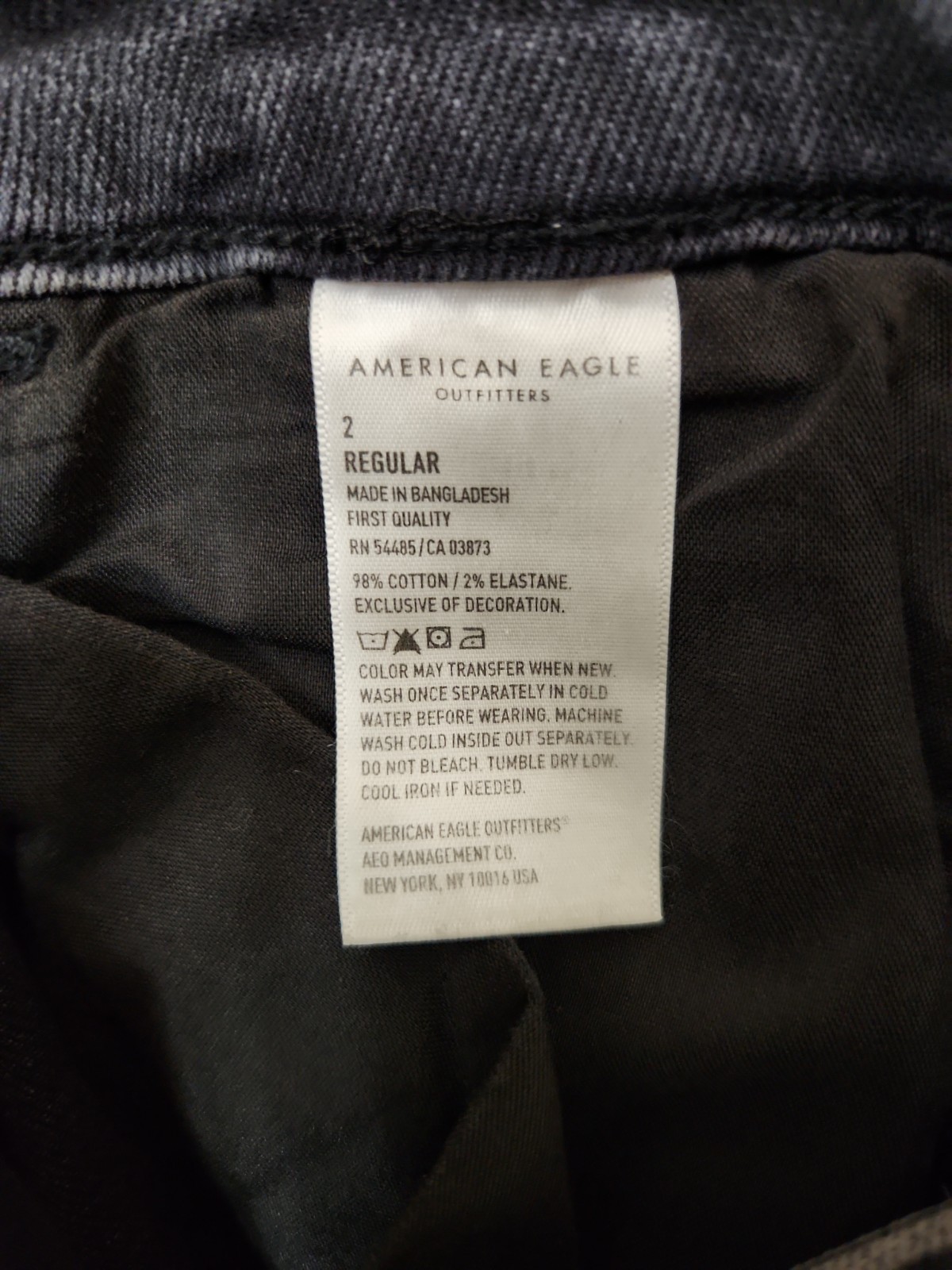American Eagle Super Stretch Jegging Jeans Womens 2 Black Wash Raw Hem NEW