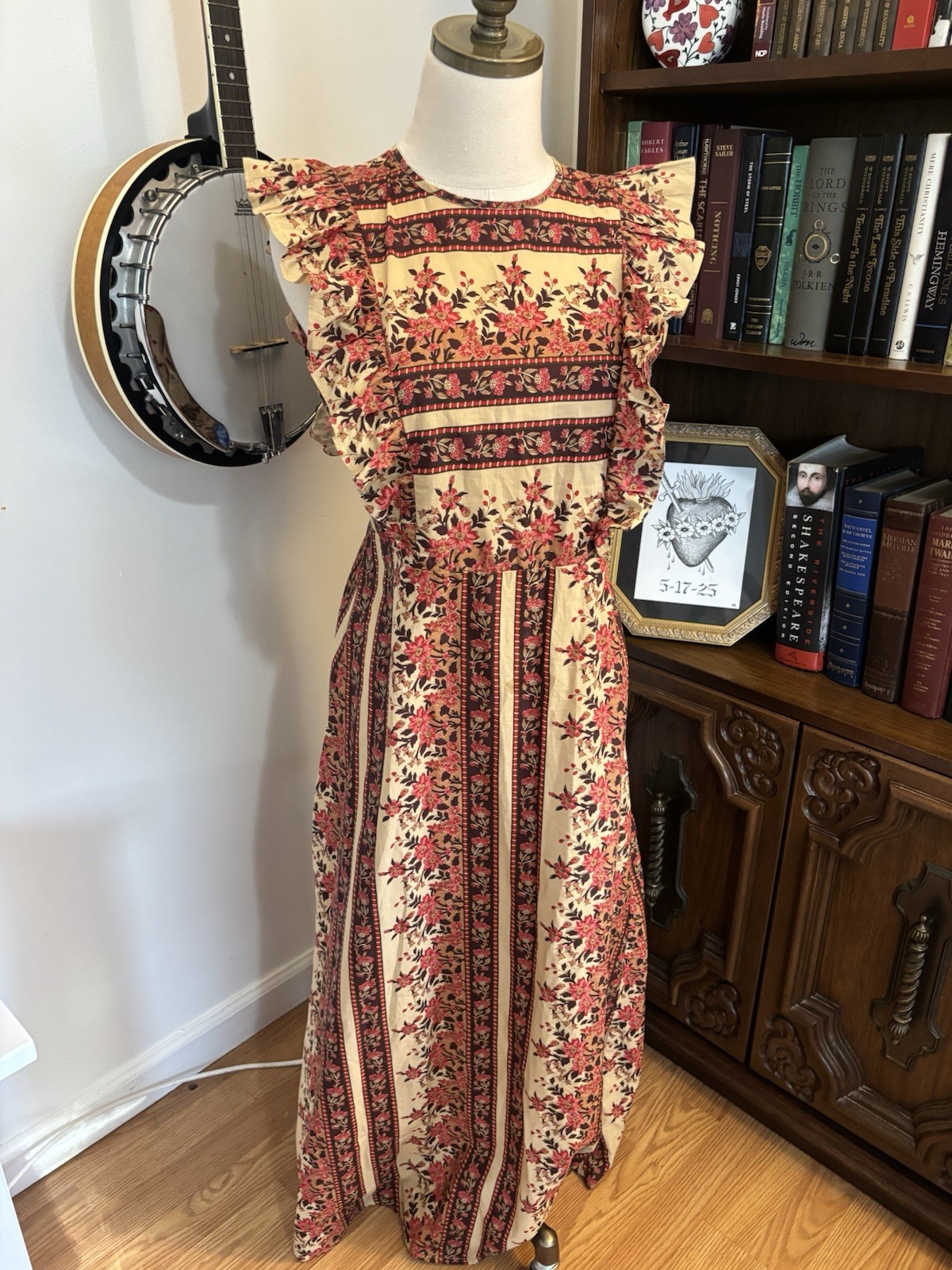 Christy Dawn Jessa Dress Beige Red Floral Round Neck Ruffle Sleeve Maxi SZ S