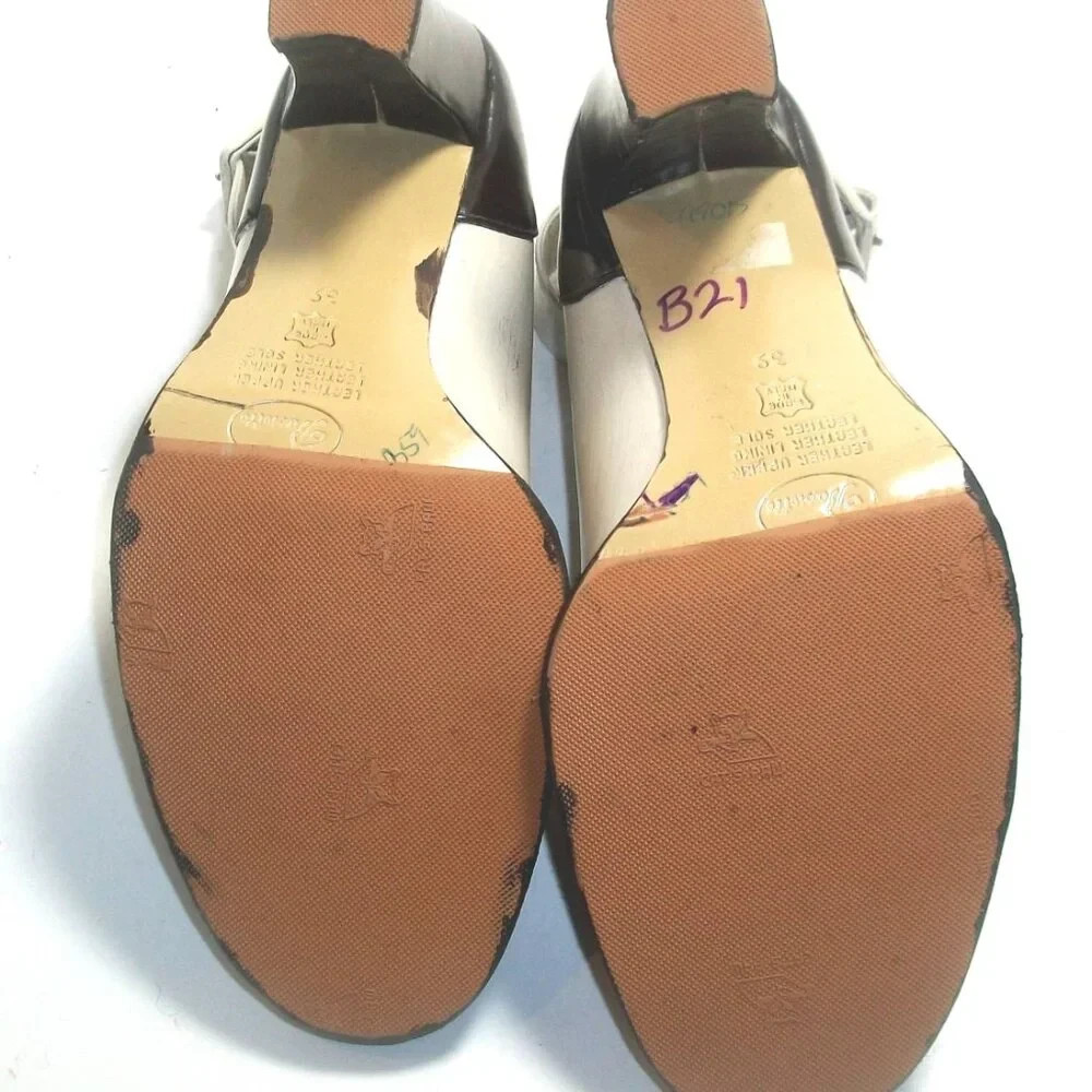 Vtg 90’s Black & Cream Chunky Cap-Toe Ankle Strap Pumps Made in Italy 9M 39M