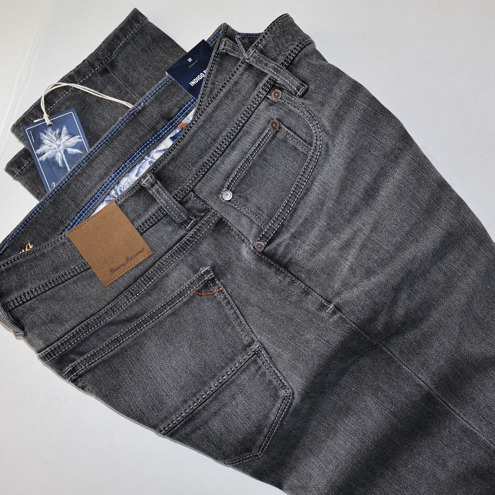 Tommy Bahama Indigo Palms Jeans Med Grey Wash ST124504 New 32×32 32 Waist