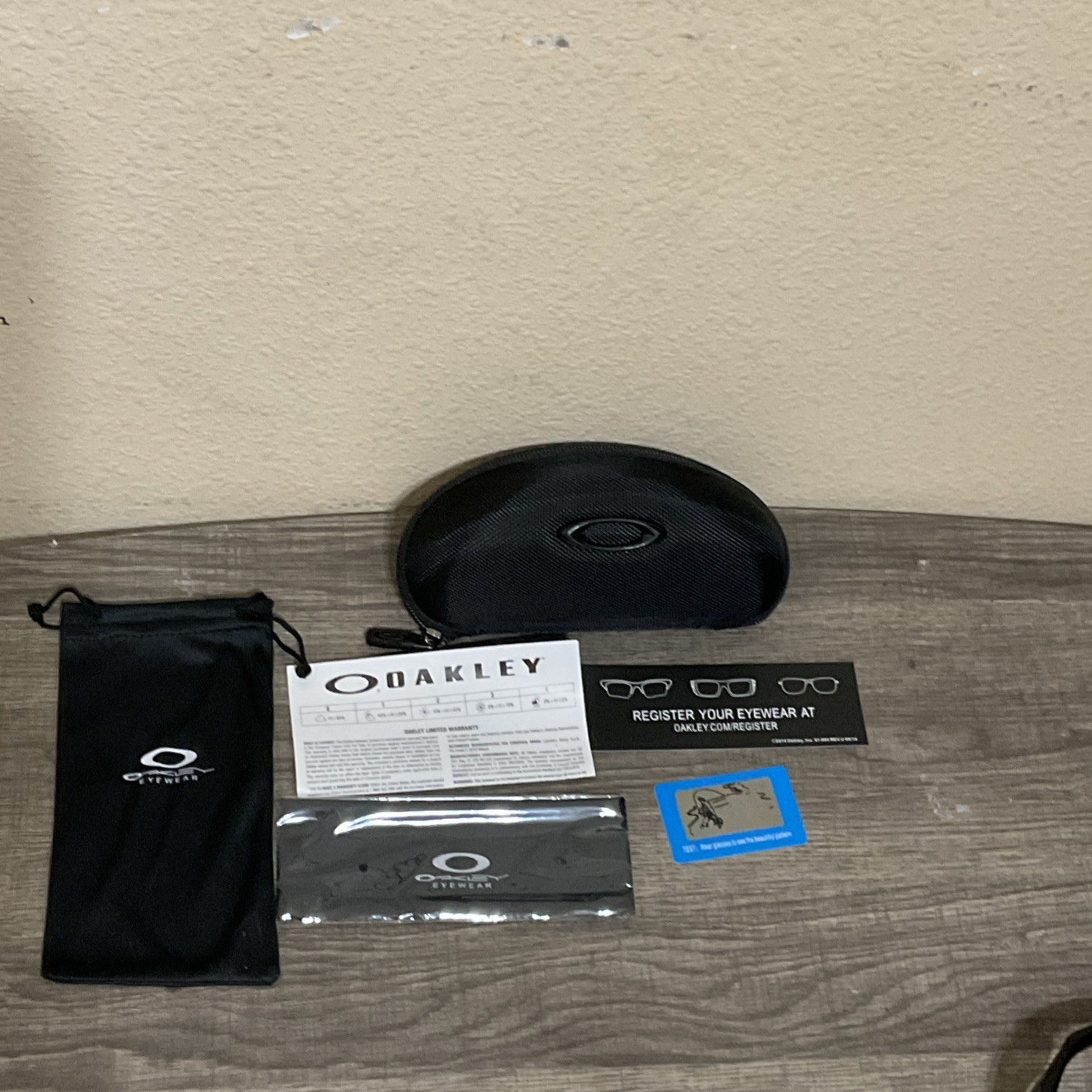 Oakley 009208 Radar Ev Path Men’s Sunglasses Matte Black Frame – Prizm Lens