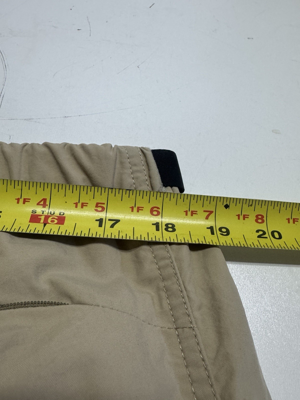 Patagonia Gi II Khaki Tan Nylon Zip Off Convertible Pants 55043 Men’s Size XL