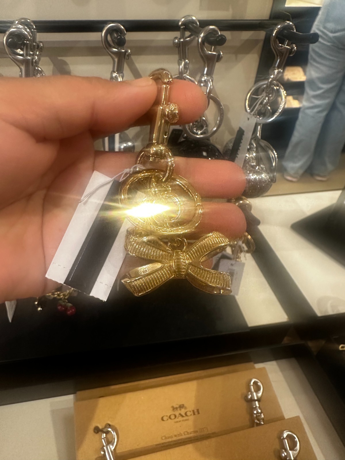 NWT Coach CEM83 Bow Bag Charm Gold/Gold CEM83 with Dust bag🎀