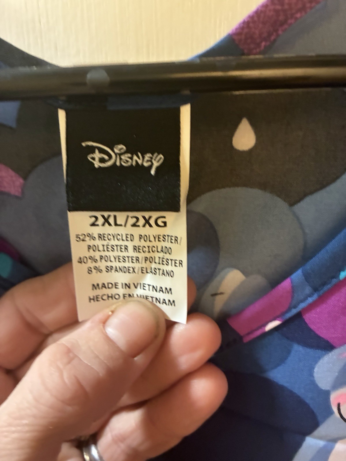 Disney Women’s Blue Purple Patterned Medical Scrub Set V-Neck Top & Pants 2XL