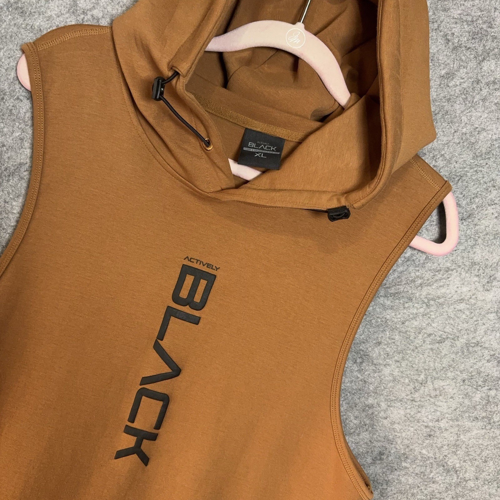 Actively Black Hoodie Mens XL Toffee Sleeveless Pocket Performance Workout