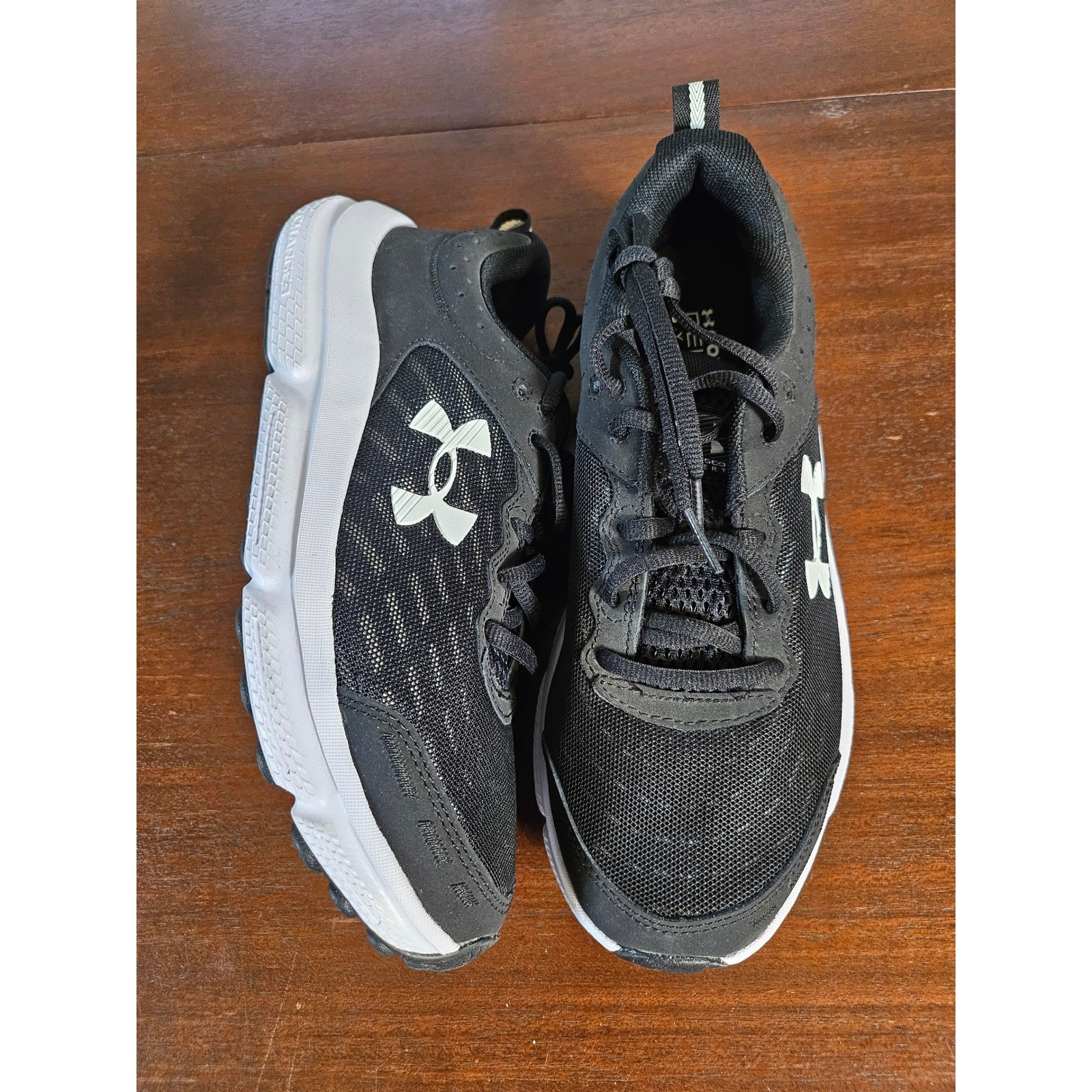 Under Armour Charged Assert 10 Running Shoes Mens 8 Black White 3026175-001