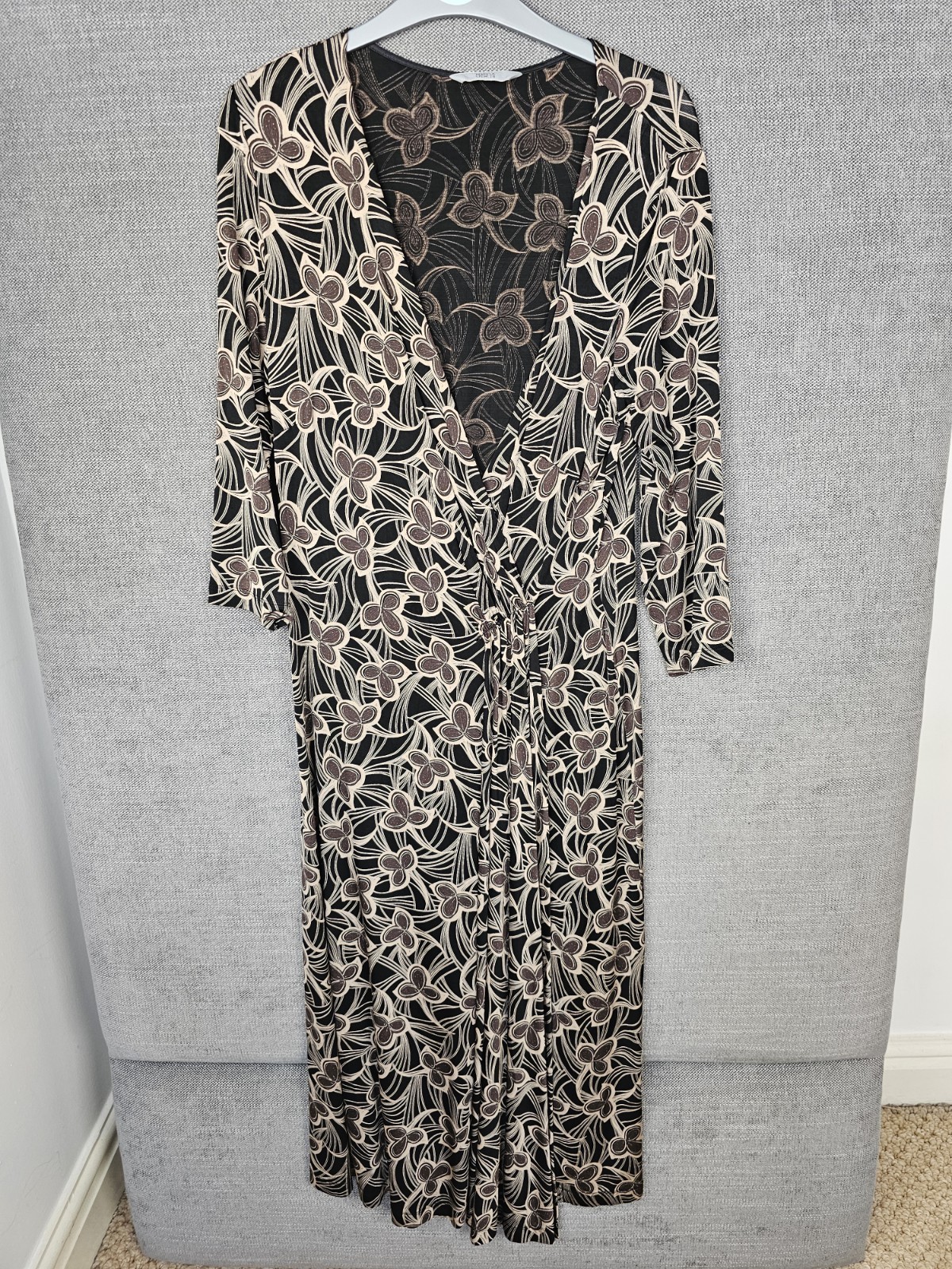 Marks & Spencer Wrap Midi Dress Abstract Floral Black/Brown Women’s UK14 – 27in