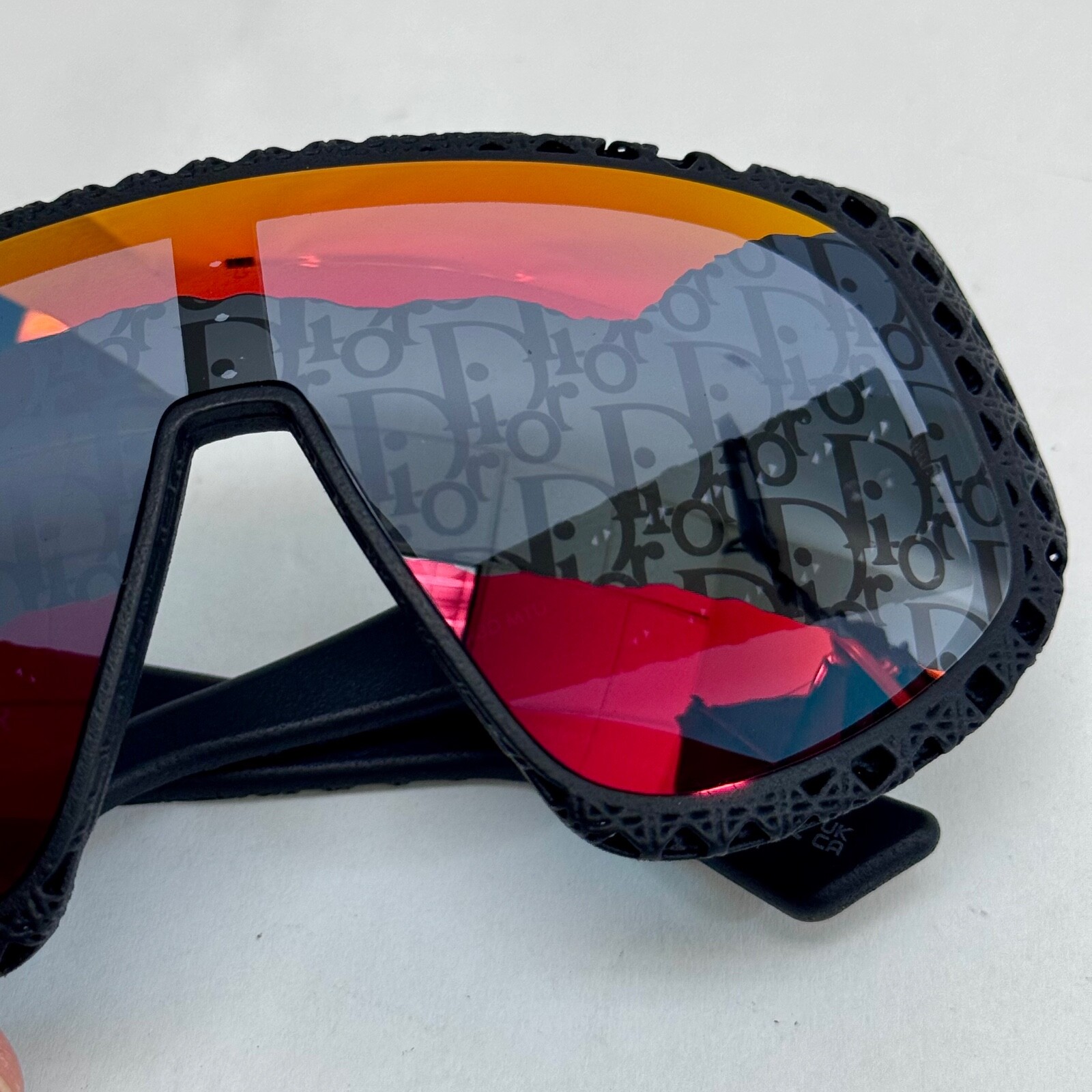CHRISTIAN DIOR 3D Cannage Black Mirror Print Oblique Mask DIOR3D M1U DM40126U