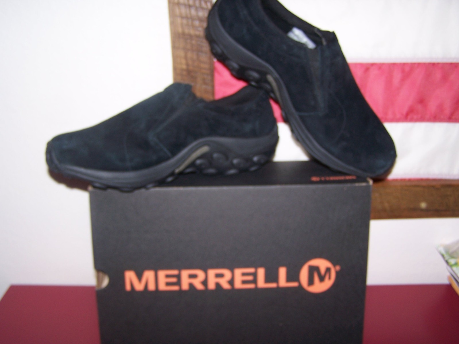 MERRELL MENS JUNGLE LEATHER SLIP ON SHOE SIZE 11.5 WIDE NEW IN BOX NEVER WORN