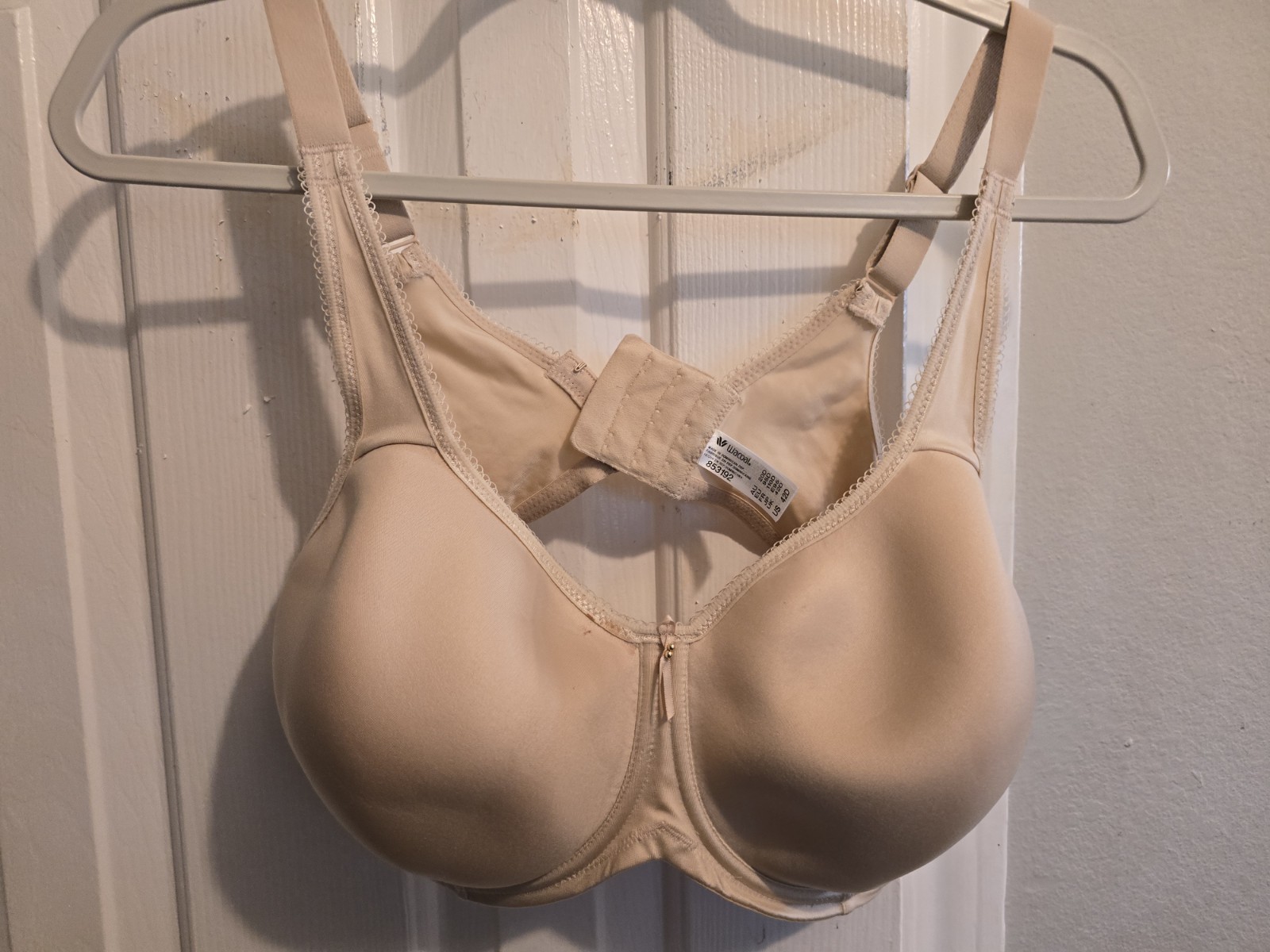 Wacoal Basic Beauty Full Coverage Underwired Bra 42D Beige Hook & Eye