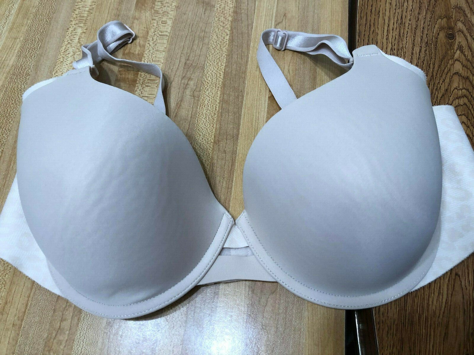 Warner’s 38C Nude No Side Effects Convertible Underwire Contour Bra RB5781A
