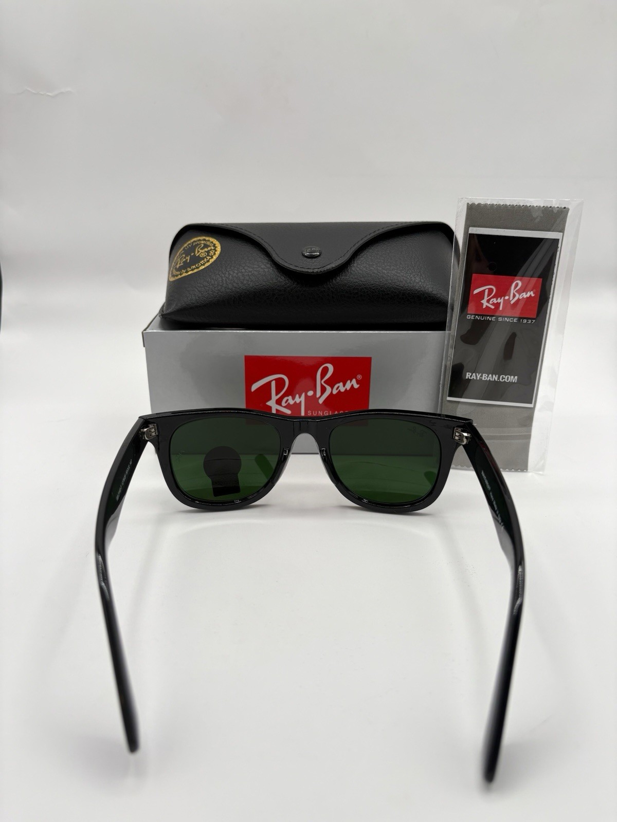 Ray-Ban RB2140 Wayfarer Classic Sunglasses Sunglass Black Frame Gray Lens 50mm