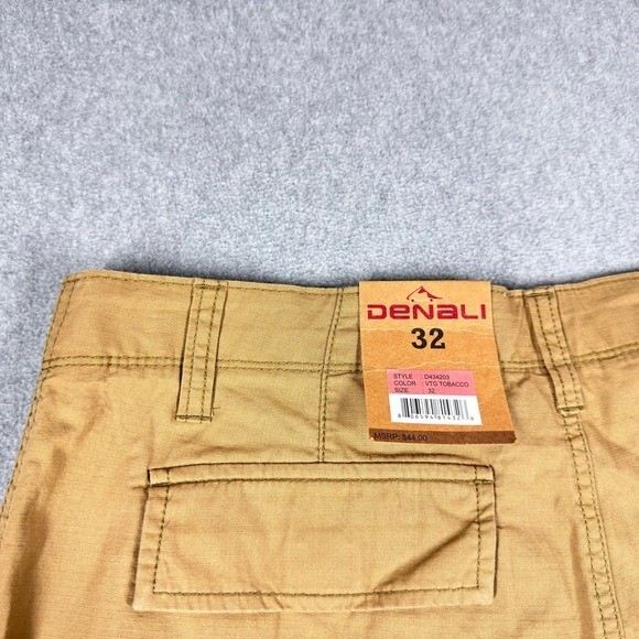 NWT Denali Boardwalk Stretch Cargo Shorts Men’s 32 9″ Inseam MSRP $44