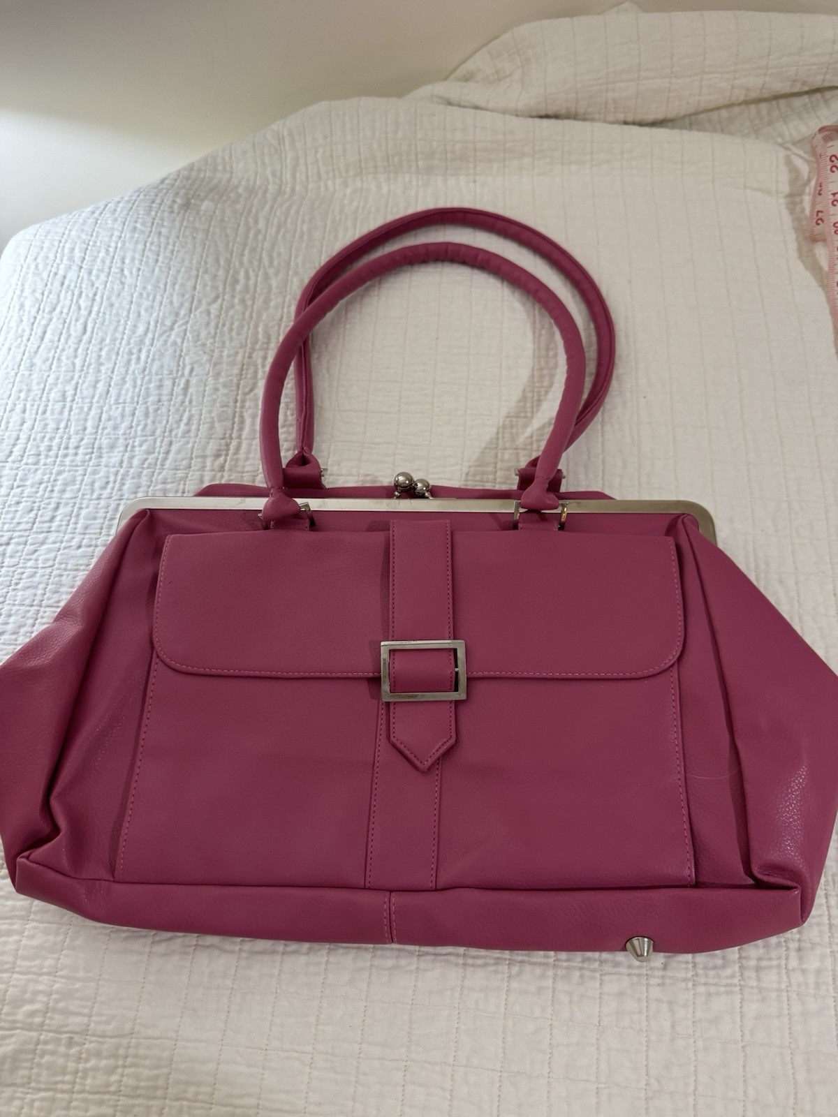 Jordana Paige Shoulder Bag Pink Double Handles Kiss Lock Buckle Metal Feet 2004