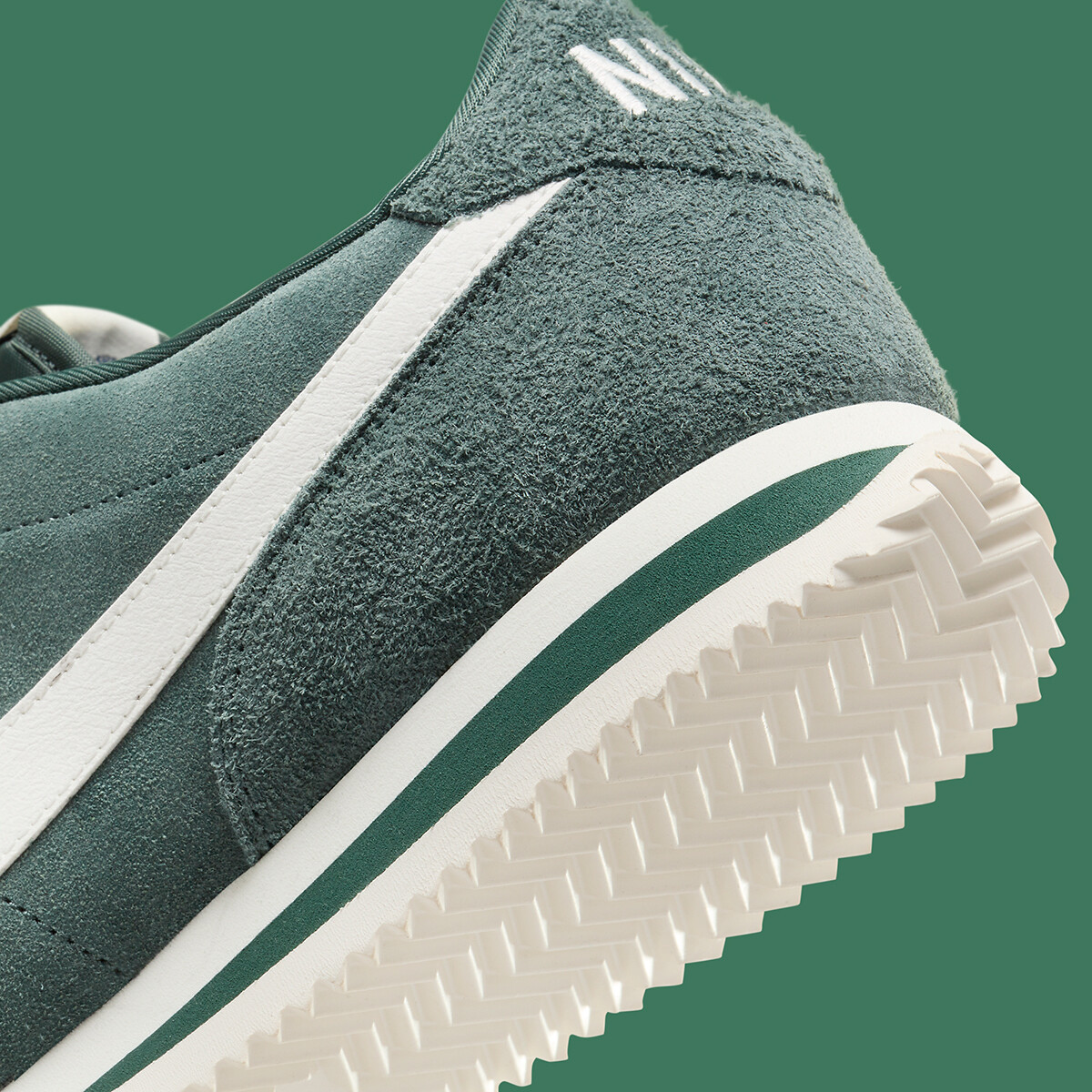 Nike Cortez Vintage Green Sail Midnight Navy FZ3594-338 Men’s