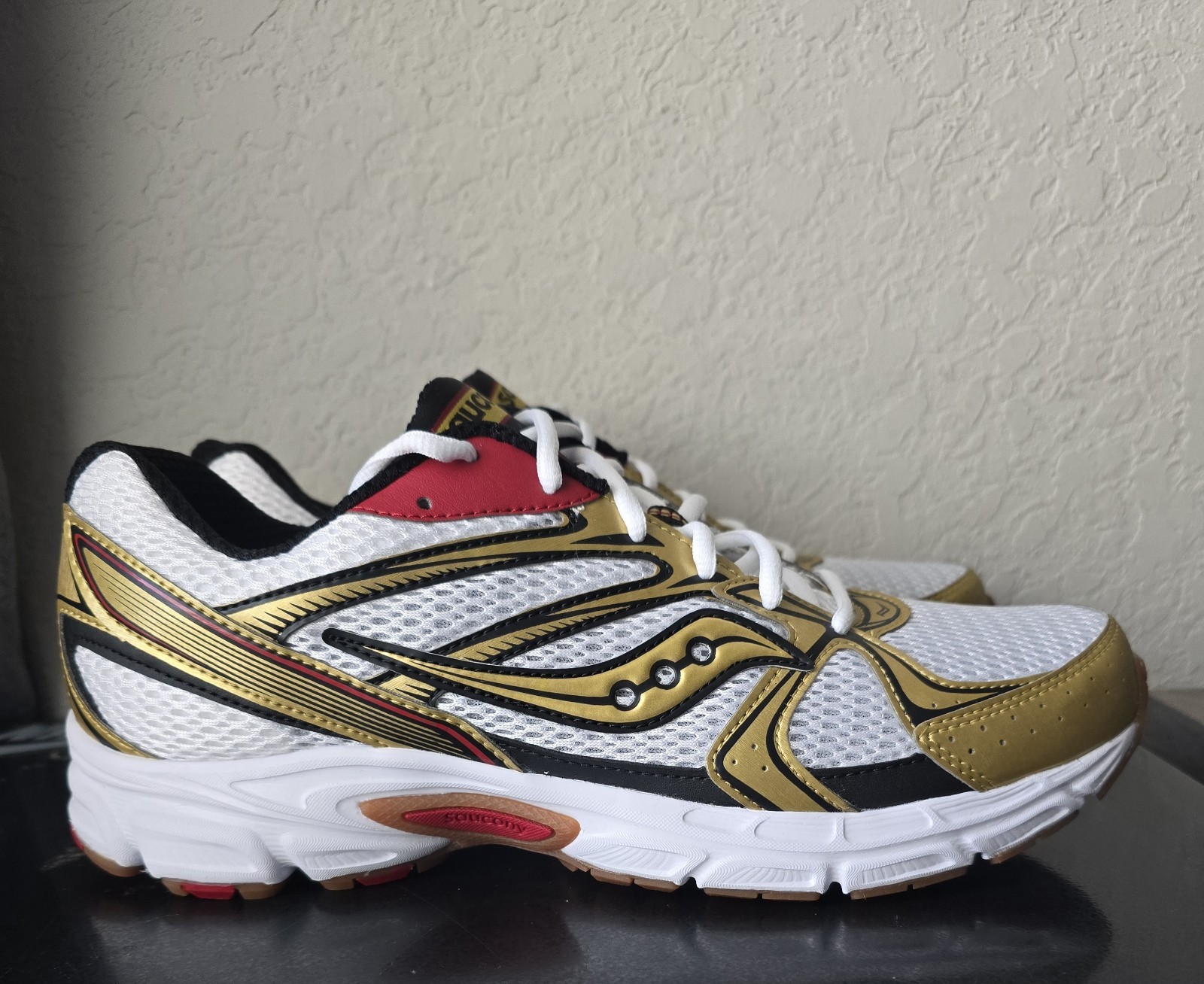 Size 10m – Saucony Ride Millennium Y2K Metallic Gold Red (NO BOX)