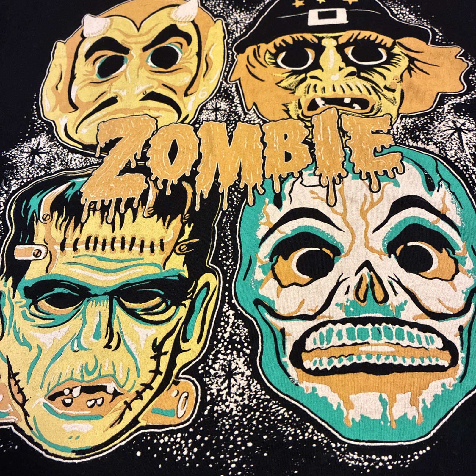 2022 Rob Zombie Halloween Masks Graphic T-Shirt (Unisex L/Black) READ DESC.